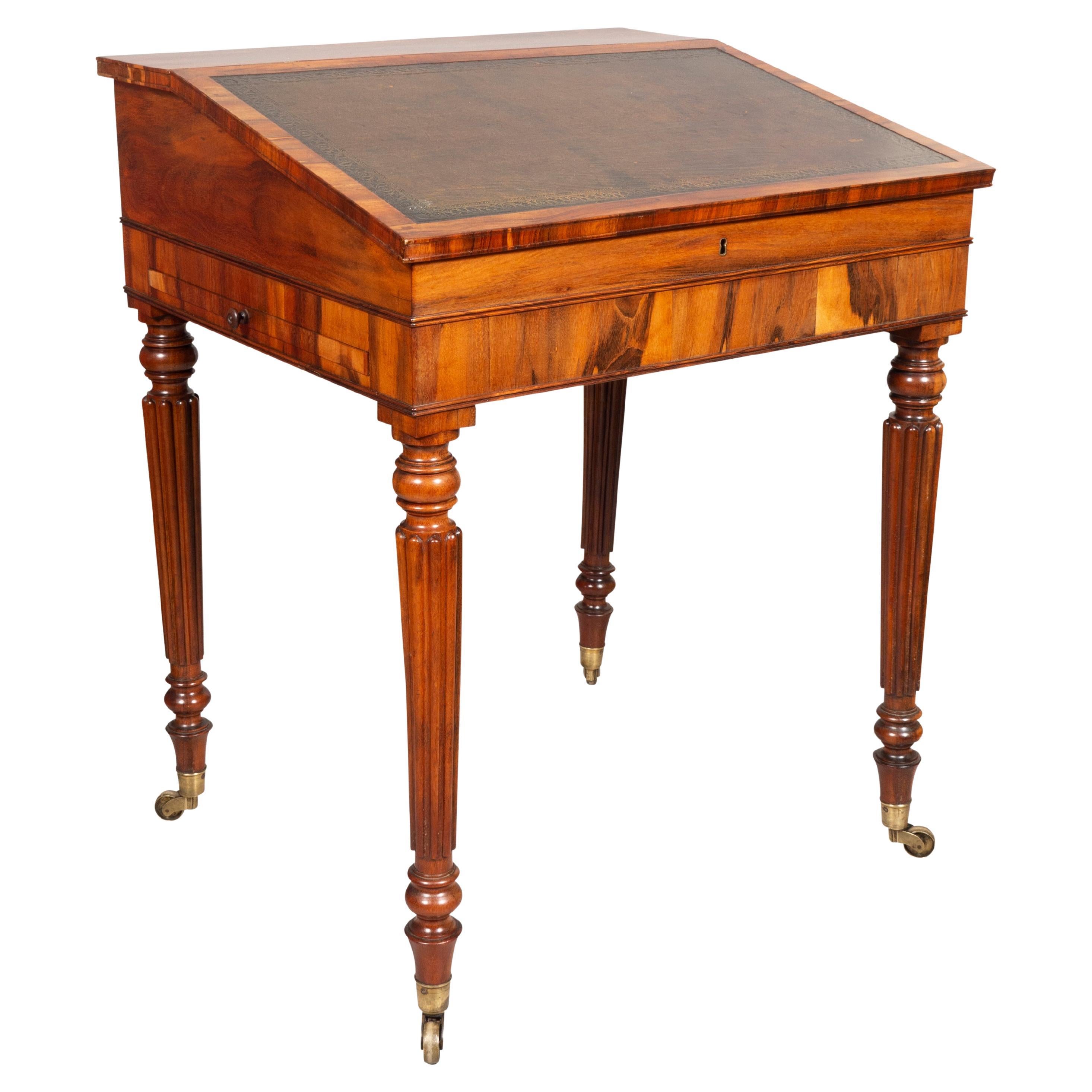 Regency-Schreibtisch mit schrägem Deckel aus Palisanderholz