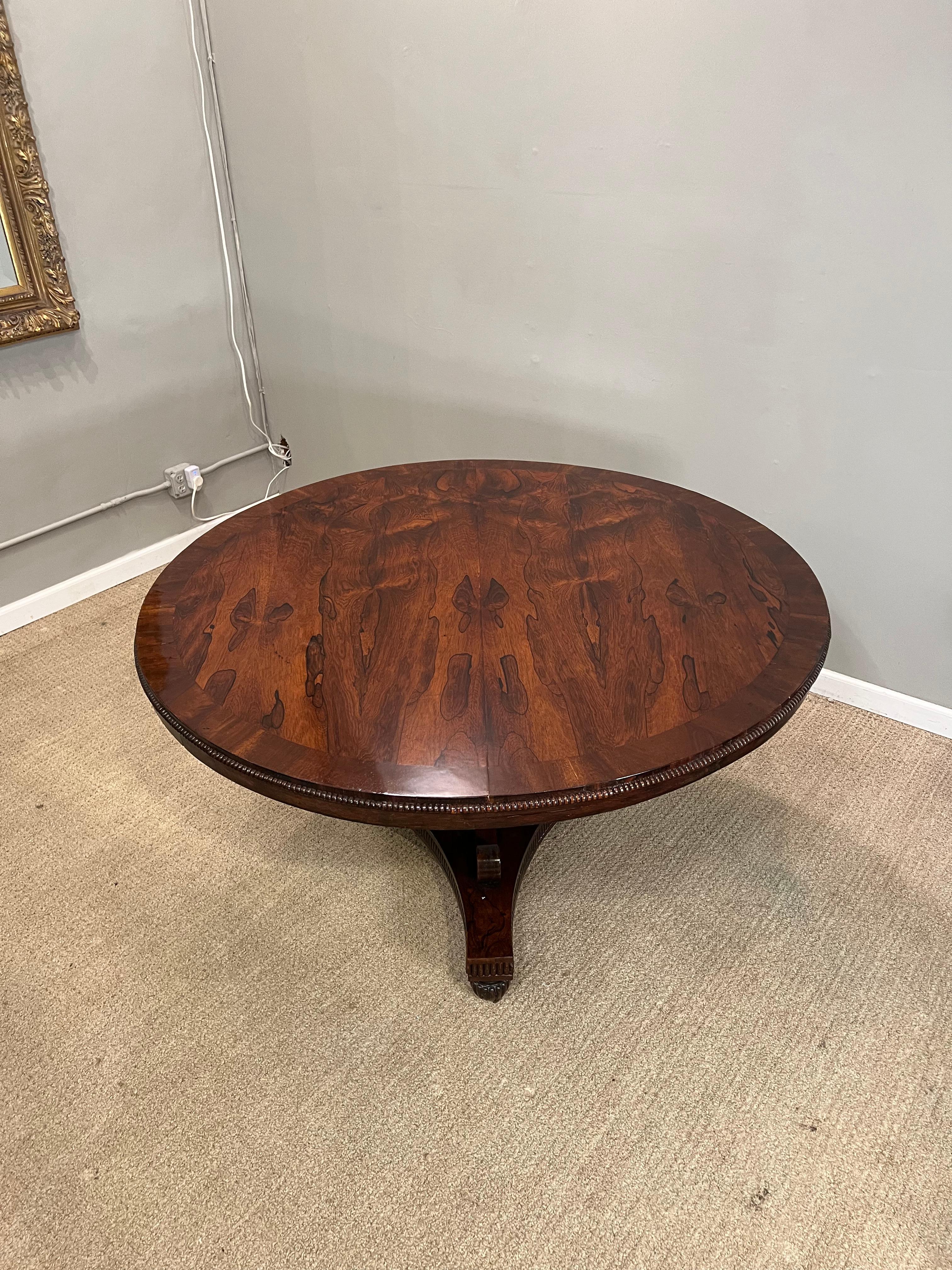 Table centrale basculante en bois de rose Regency en vente 8