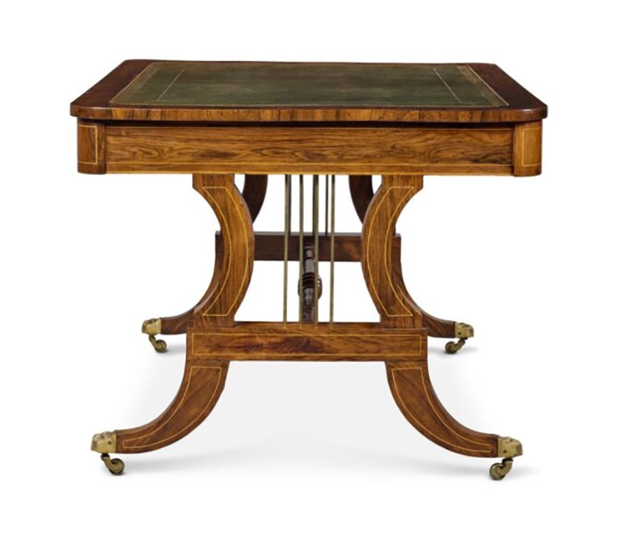 Regency-Schreibtisch aus Palisanderholz im Zustand „Gut“ im Angebot in Essex, MA