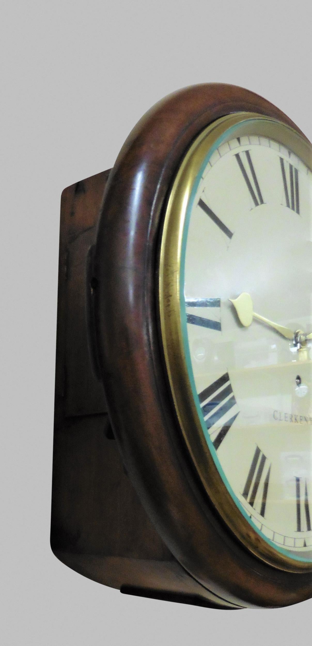 English round dial wall clock by Thwaites and Reed.


Mahogany round dial wall clock with cast brass bezel opening to a painted twelve inch dial signed ‘Thwaites and Redd, London’ with Roman numerals and original polished brass finely cut