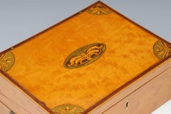 Regency-Schreibkasten mit Intarsien aus Satinholz