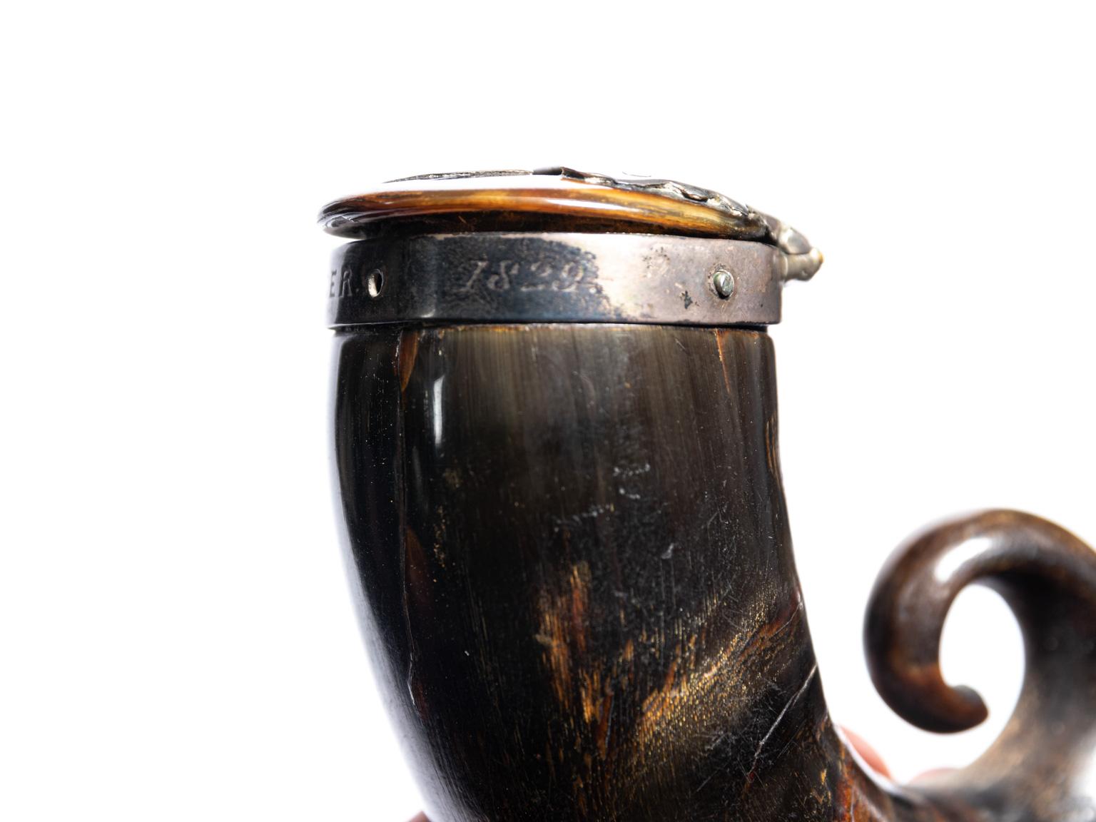 Regency Scottish Horn Mull Snuff Box In Good Condition In Stamford, CT