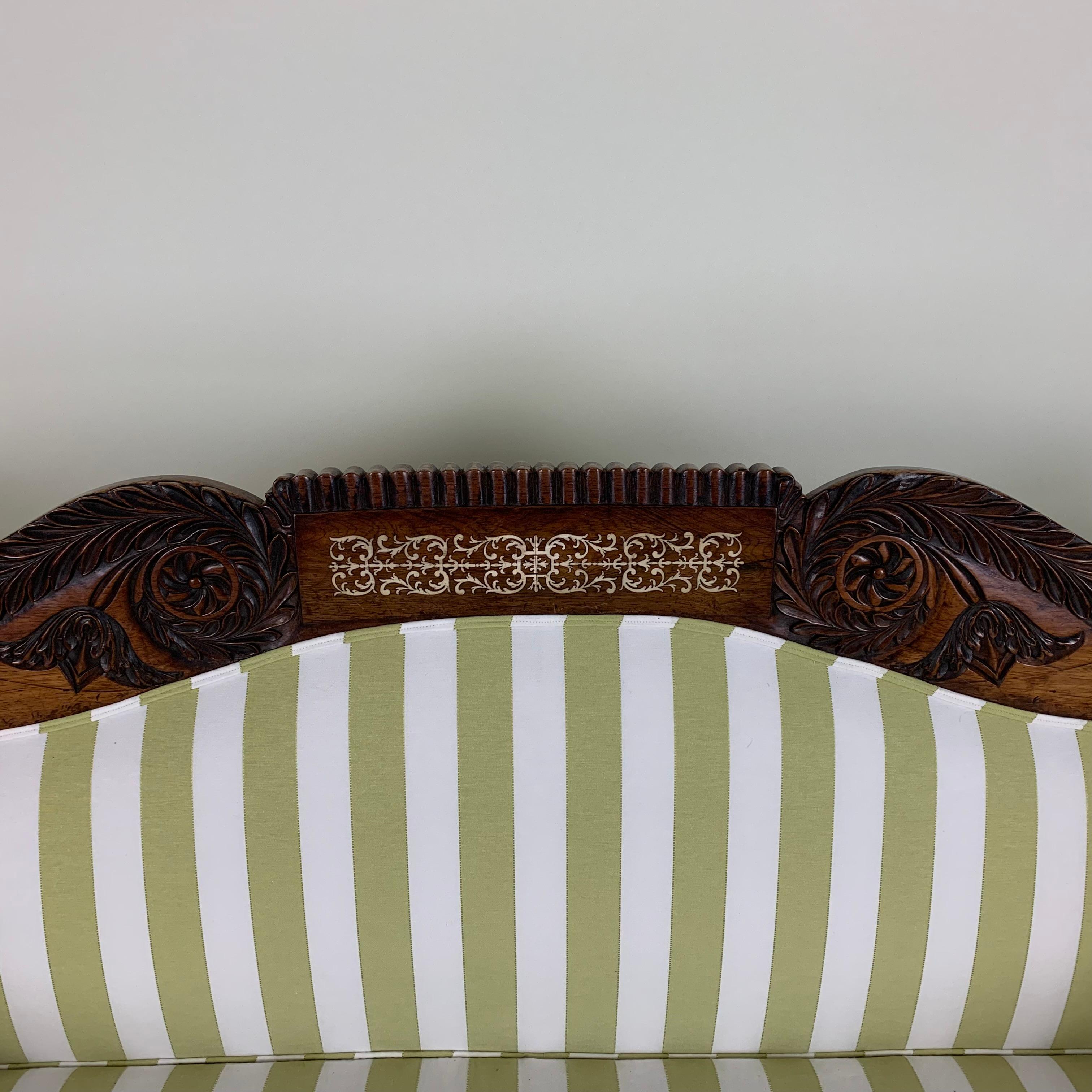 Settee/Sofa mit Schnörkeln im Regency-Stil im Zustand „Gut“ im Angebot in Folkestone, GB