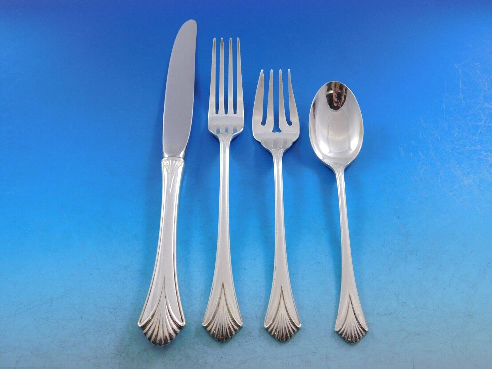 Set di posate in argento Sterling Regency Shell by Lunt Silver per 12 persone 60 pezzi In condizioni ottime in vendita a Big Bend, WI