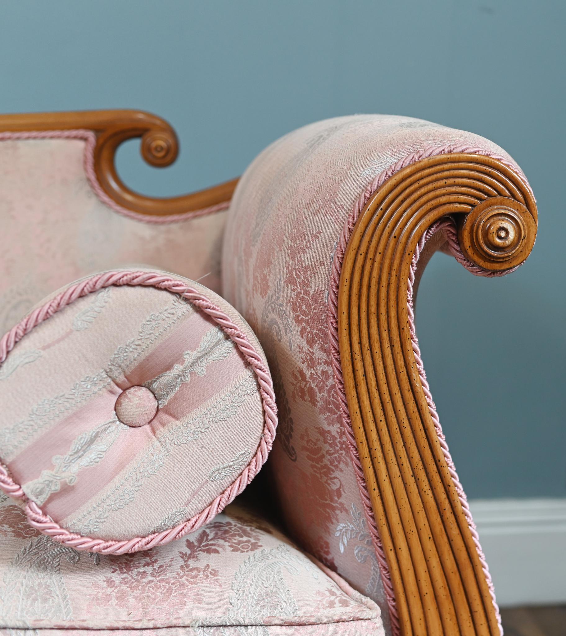 Début du XIXe siècle Canapé de style Regency Canapé de jour en noyer Thomas Hope 1810 en vente