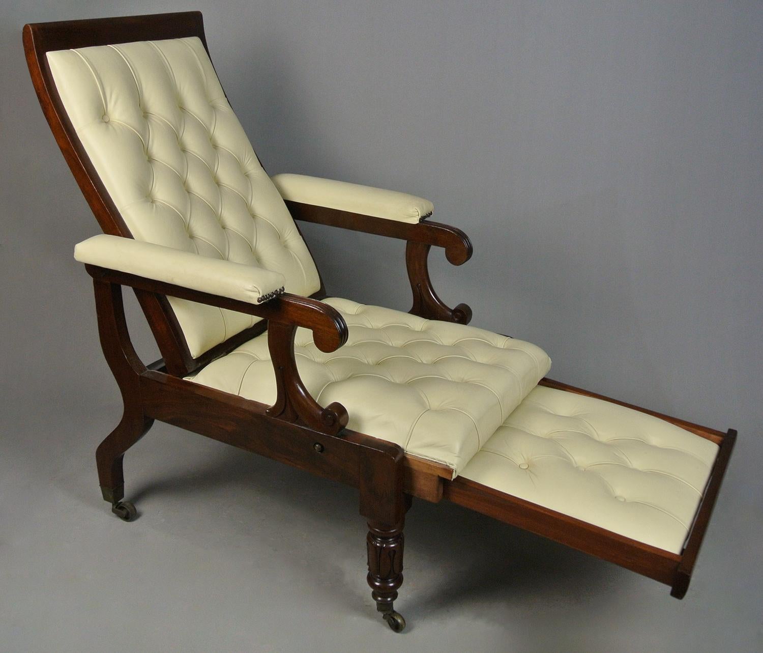 Regency Solid Mahogany ‘Daws Patent’ Reclining Chair c. 1830 In Good Condition For Sale In Heathfield, GB