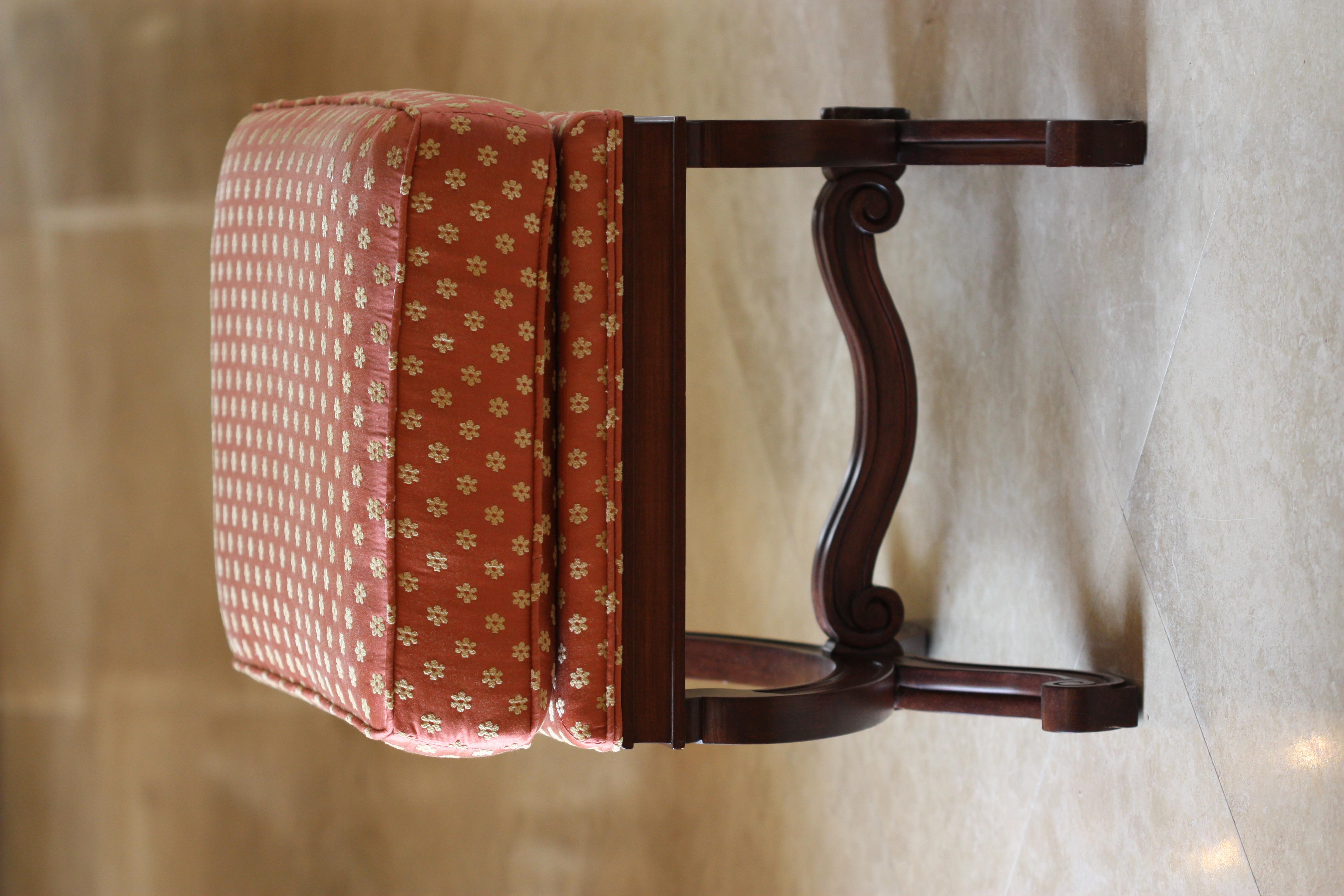  Regency Stained Wood Curule Stool  In Good Condition For Sale In West Palm Beach, FL