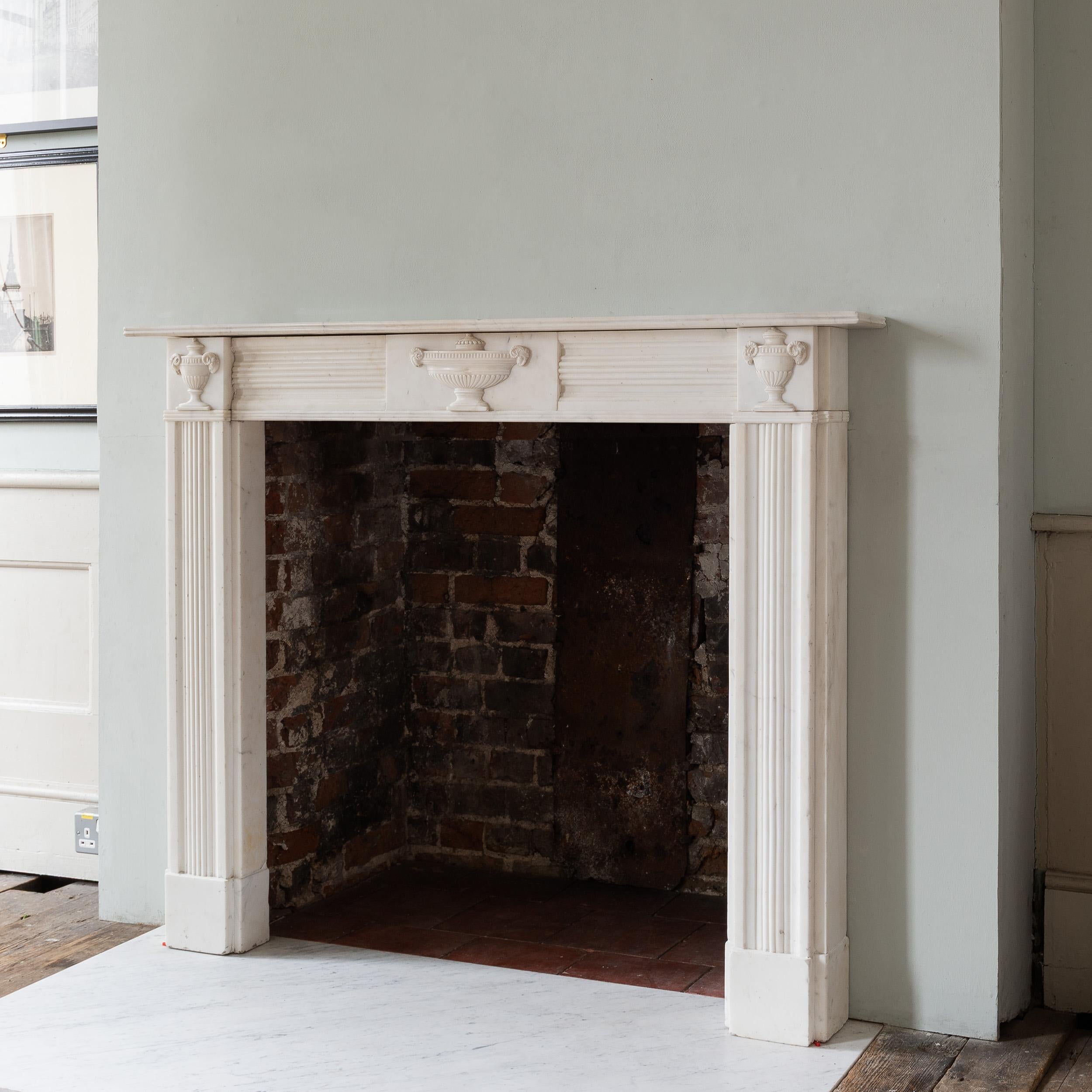 Regency Statuary Marble Neo-Classical Fireplace For Sale 1