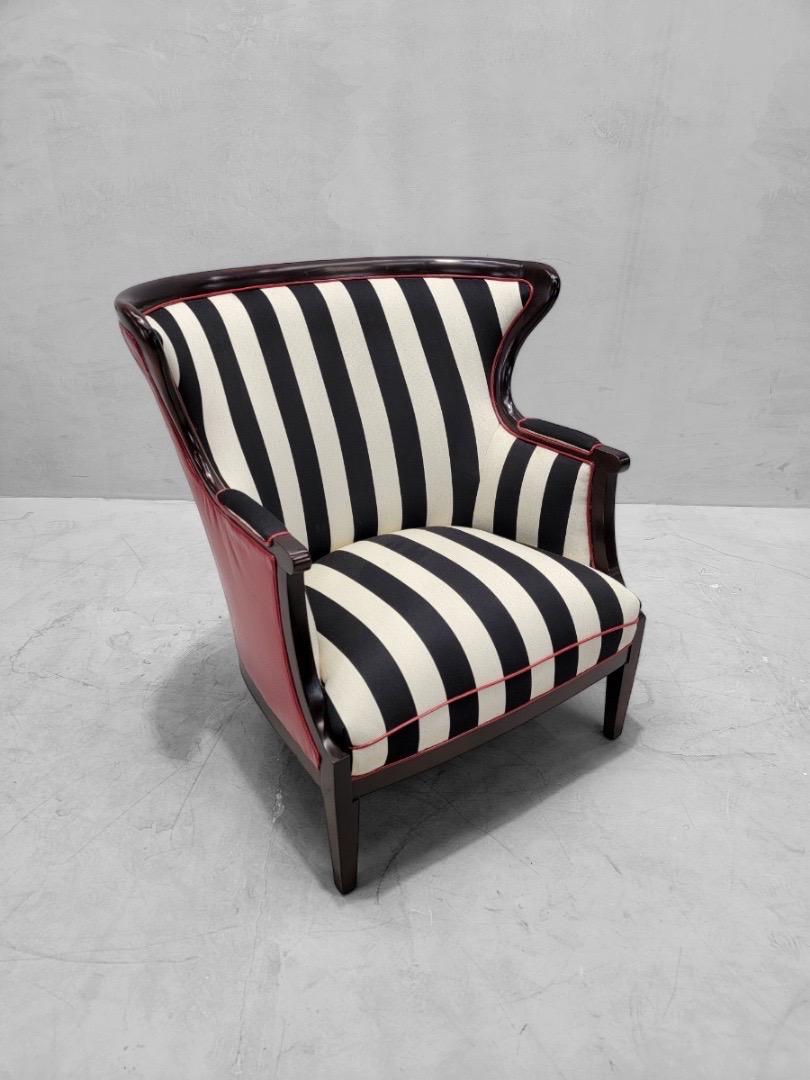Sedia Wingback in stile Regency di Baker Furniture, appena imbottita su misura in vendita 1