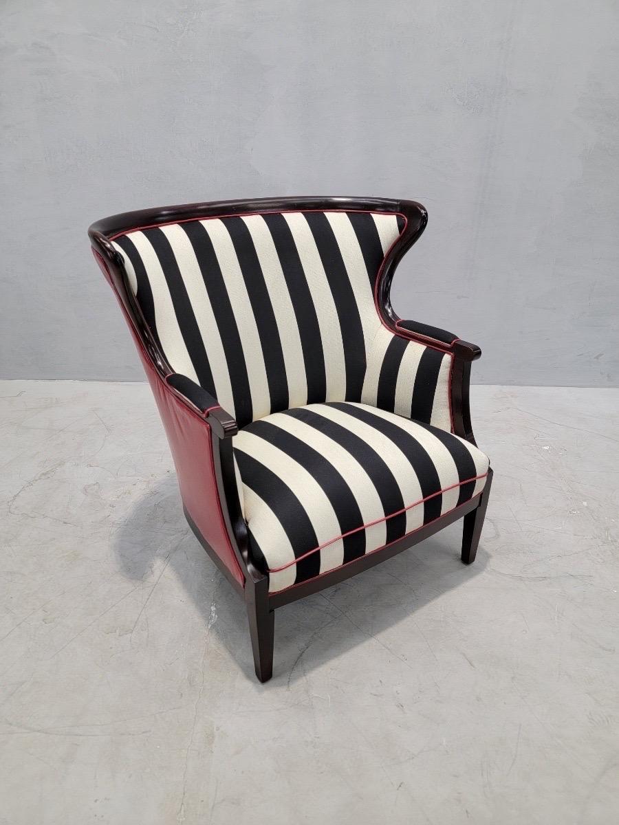 Sedia Wingback in stile Regency di Baker Furniture, appena imbottita su misura in vendita 2