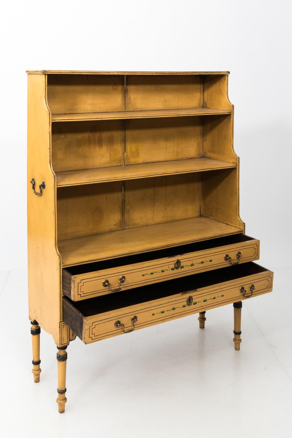 Regency Style Bookcase im Zustand „Gut“ in Stamford, CT
