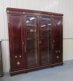 Escaparate Francés Luis XVI de Palo de Rosa Estilo Regencia Montado en Latón