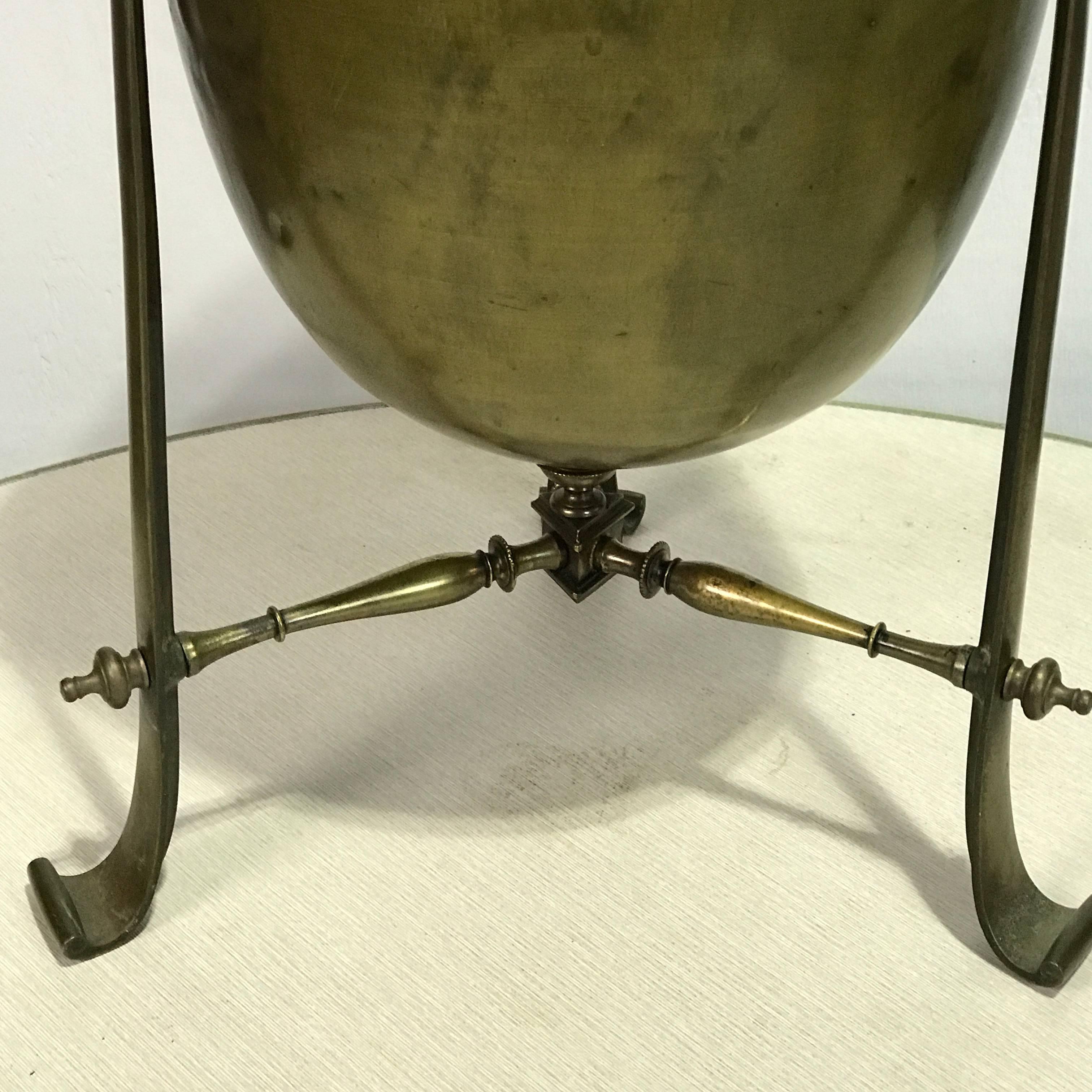 Regency Style Bronze Tinder Urn /Coal Scuttle  In Good Condition For Sale In West Palm Beach, FL