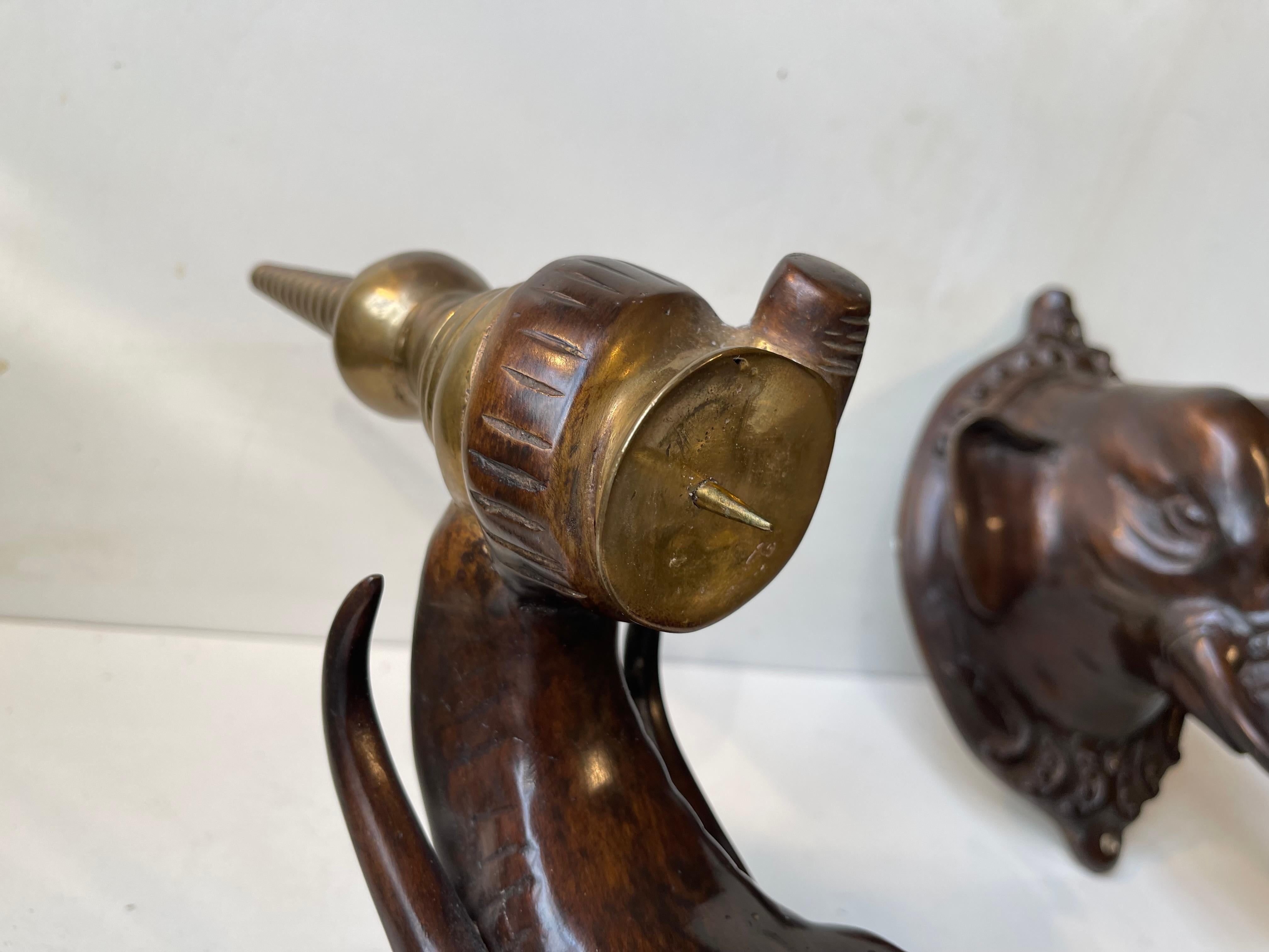 Sconcese portacandele Elefante in bronzo in stile Regency in vendita 8