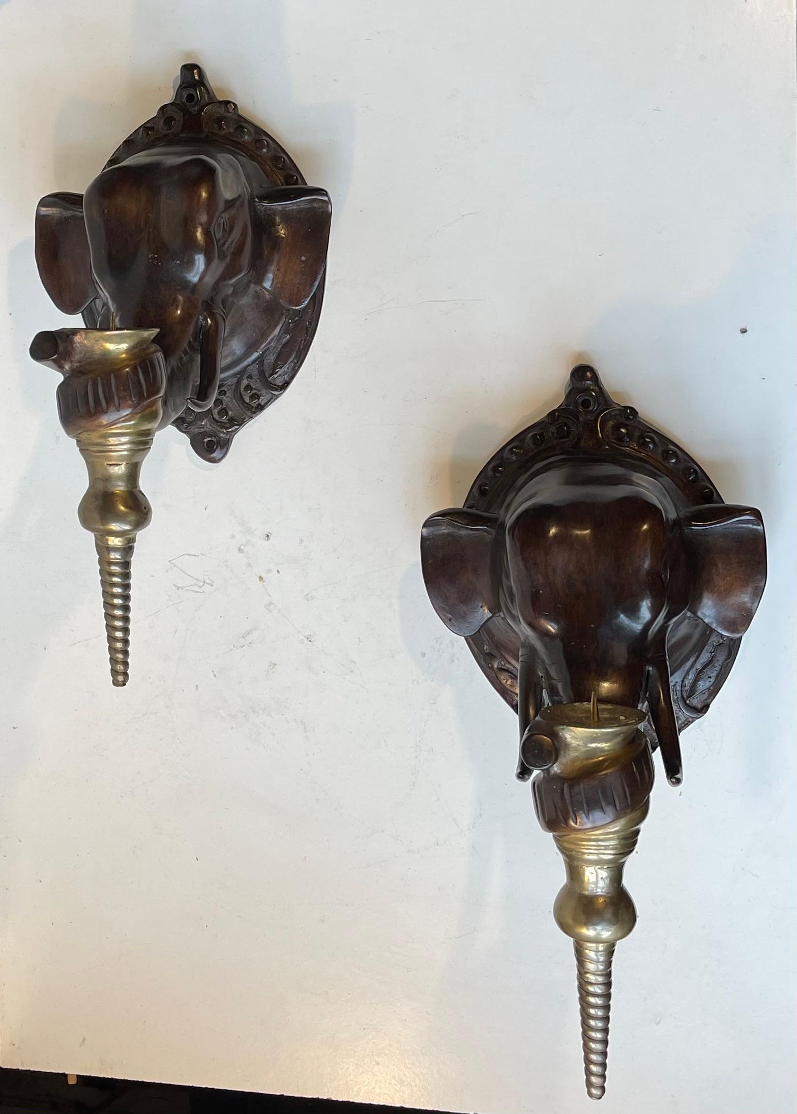 Sconcese portacandele Elefante in bronzo in stile Regency In condizioni buone in vendita a Esbjerg, DK