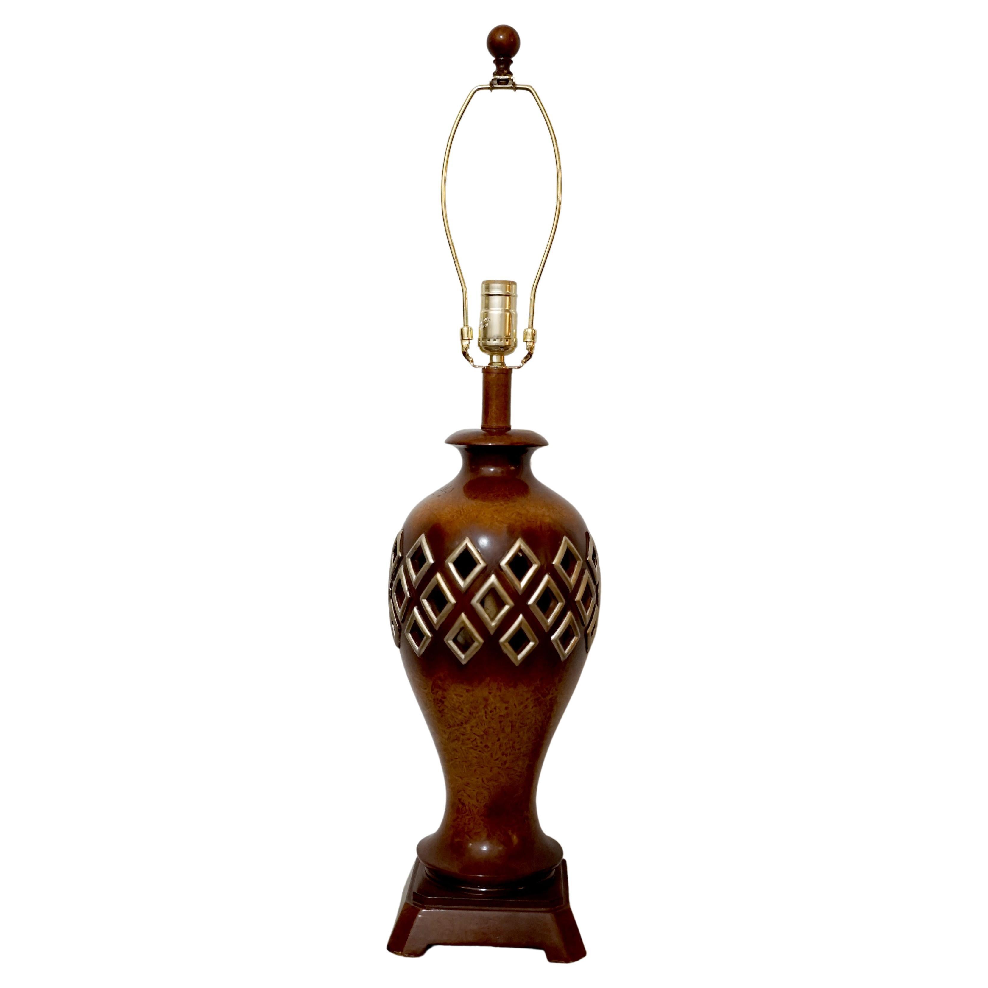 Regency Style Burled Baluster Diamond Cut-Out Wood Table Lamp For Sale