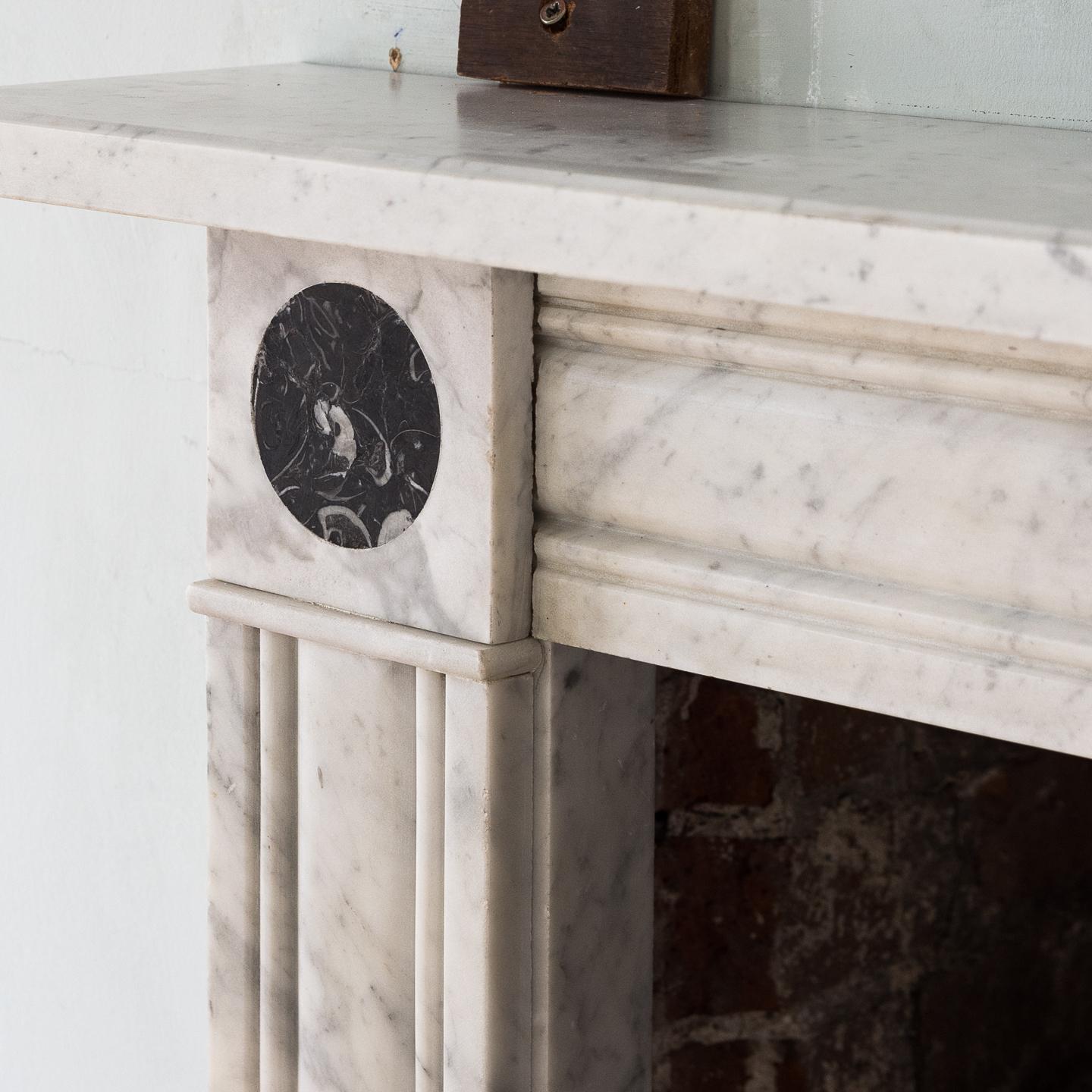 Regency Style Carrara Marble Fireplace with Peacock's Eye Roundels 5