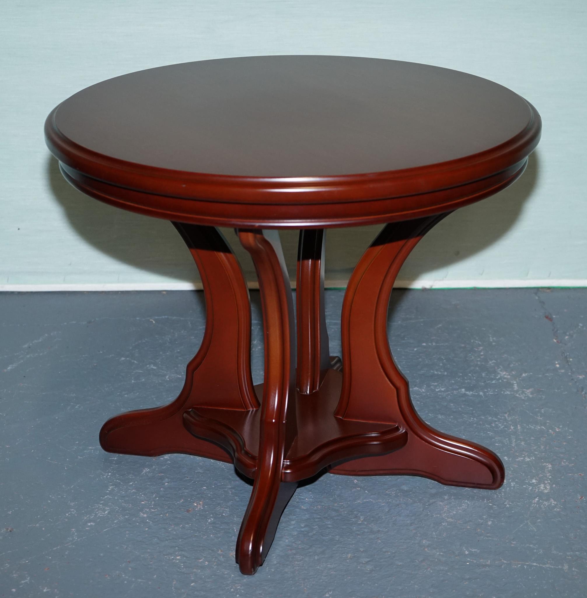 British REGENCY STYLE CLASSIC ROUND SiDE TABLE PLANT TABLE For Sale