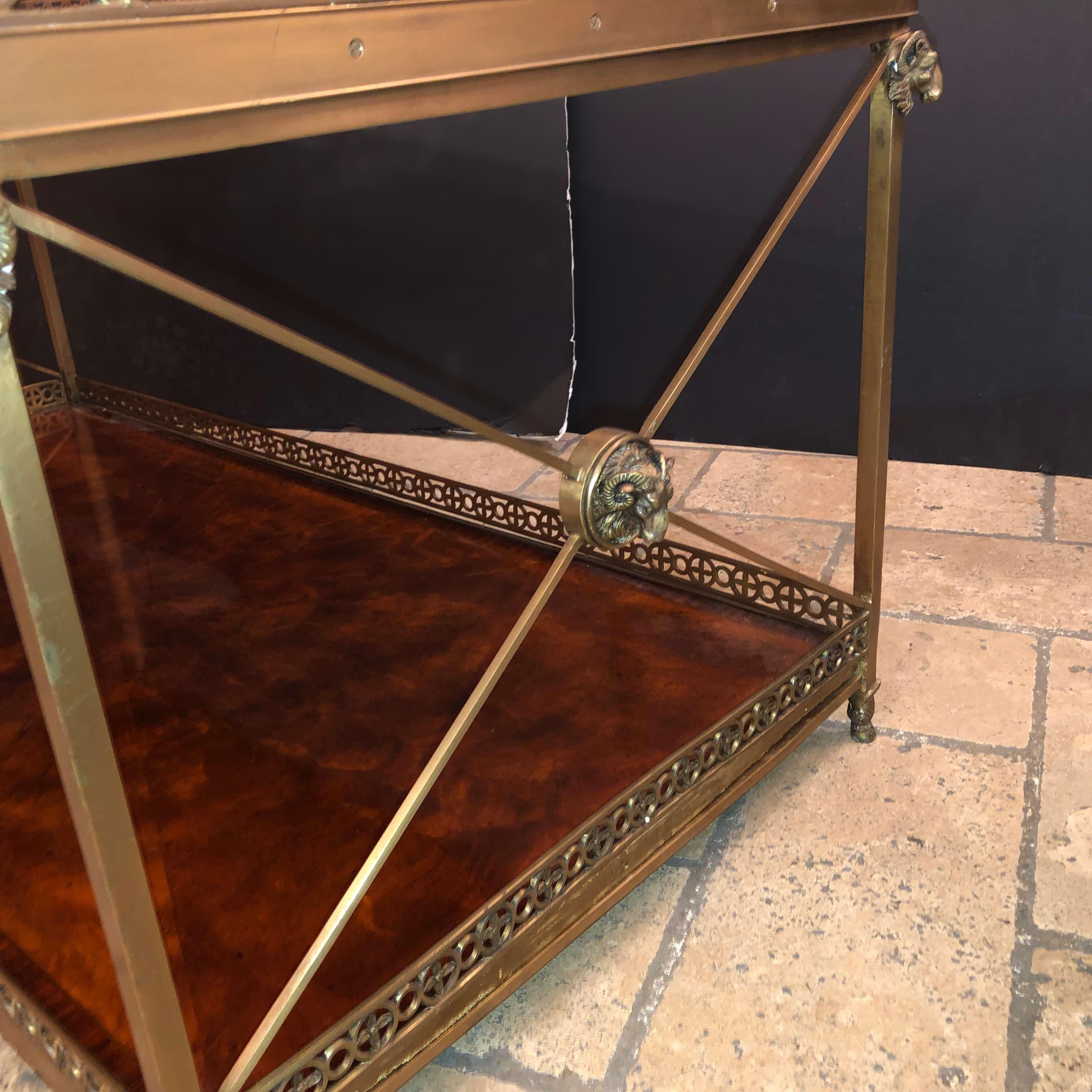 Regency Style Coffee Table In Excellent Condition In Westwood, NJ