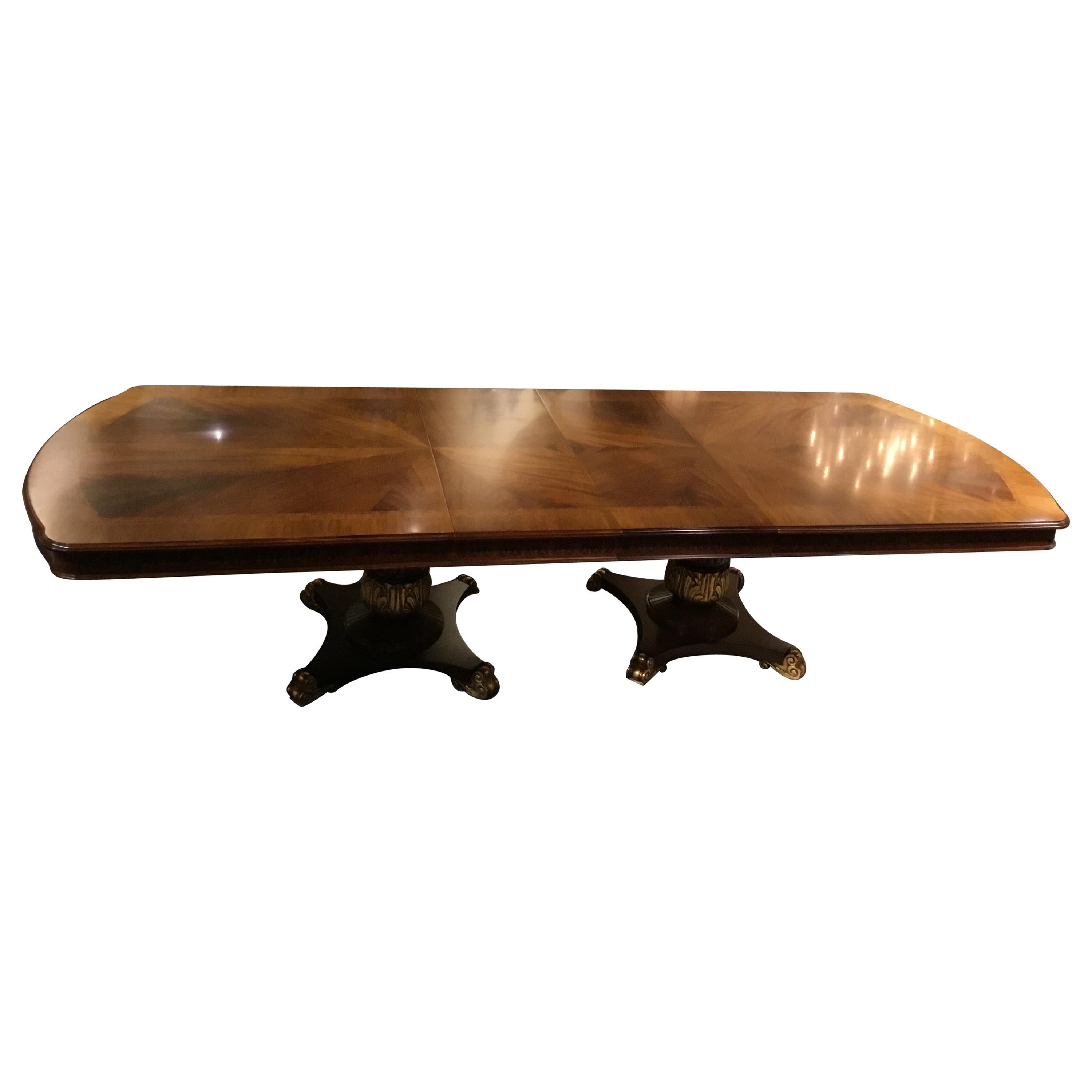 Regency Style Dining Table Made of Finely Matched Veneers on Gilt Balusters