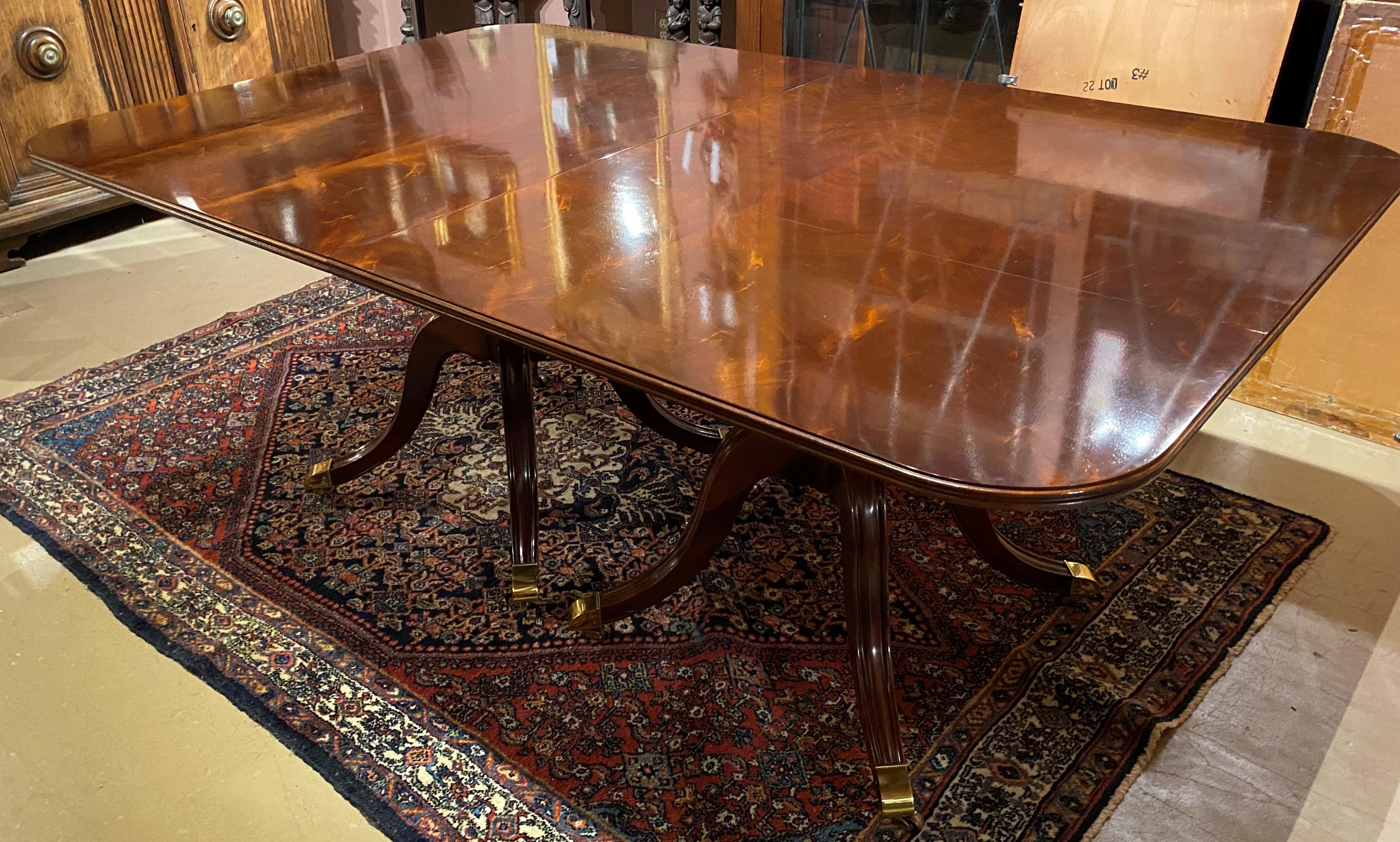 Regency Style Double Pedestal Dining Table with Spectacular Mahogany Veneer 4