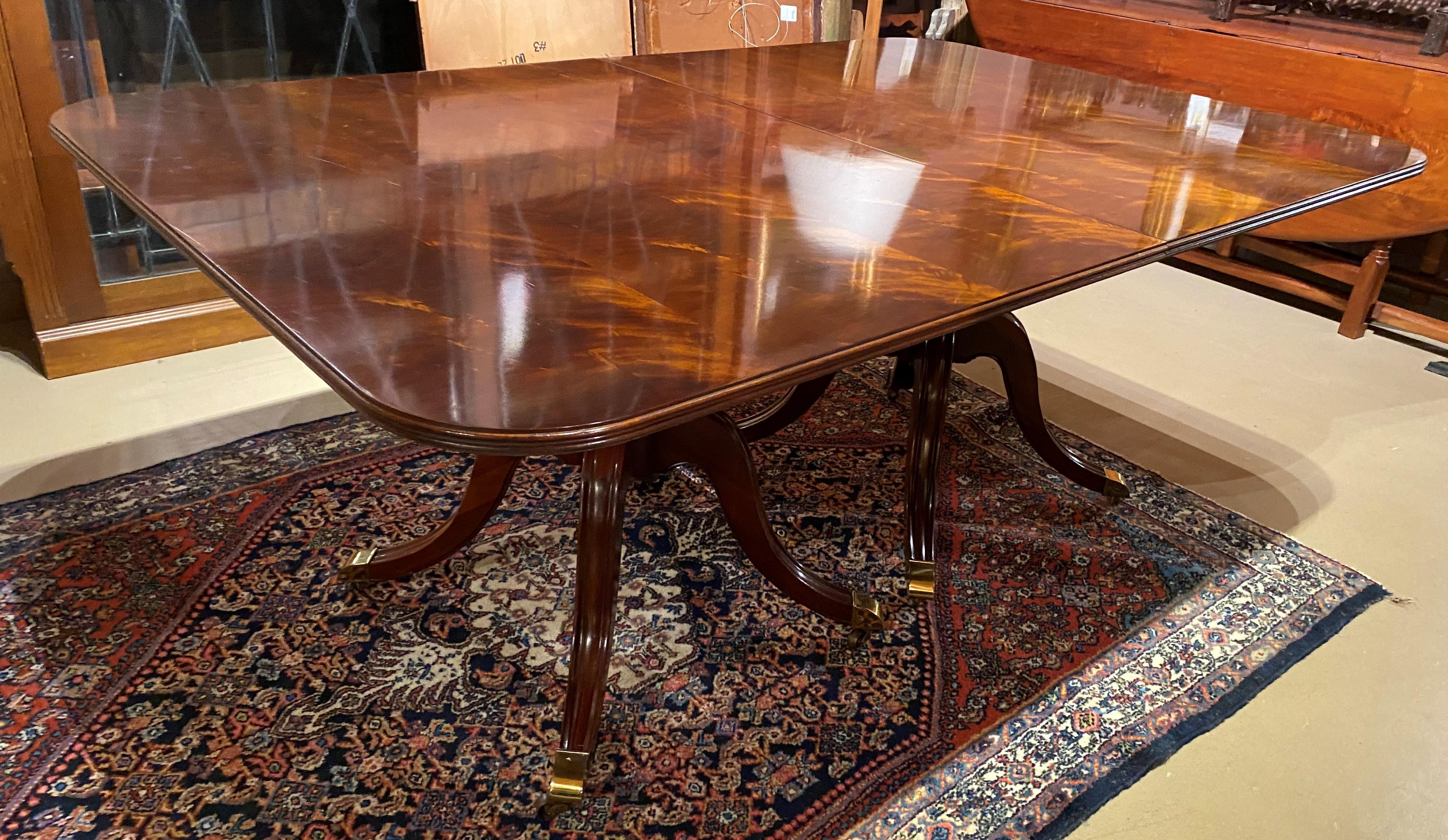 Regency Style Double Pedestal Dining Table with Spectacular Mahogany Veneer 5