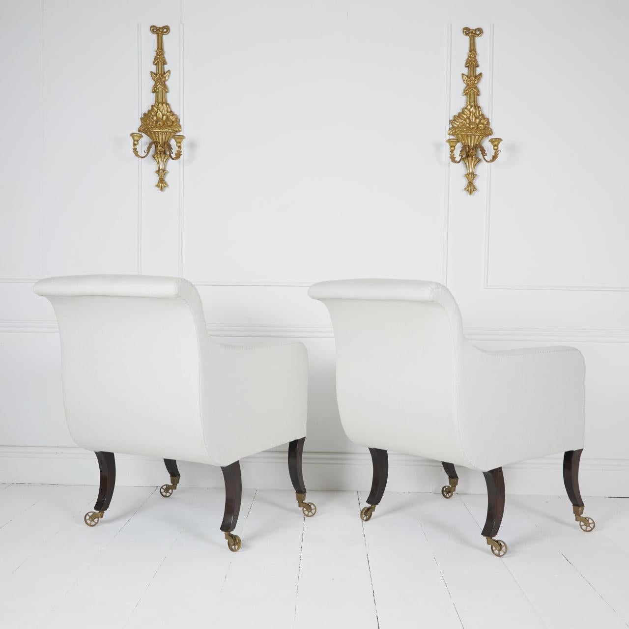 Bois de feuillus Fauteuils de bibliothèque anglais de style Regency en vente