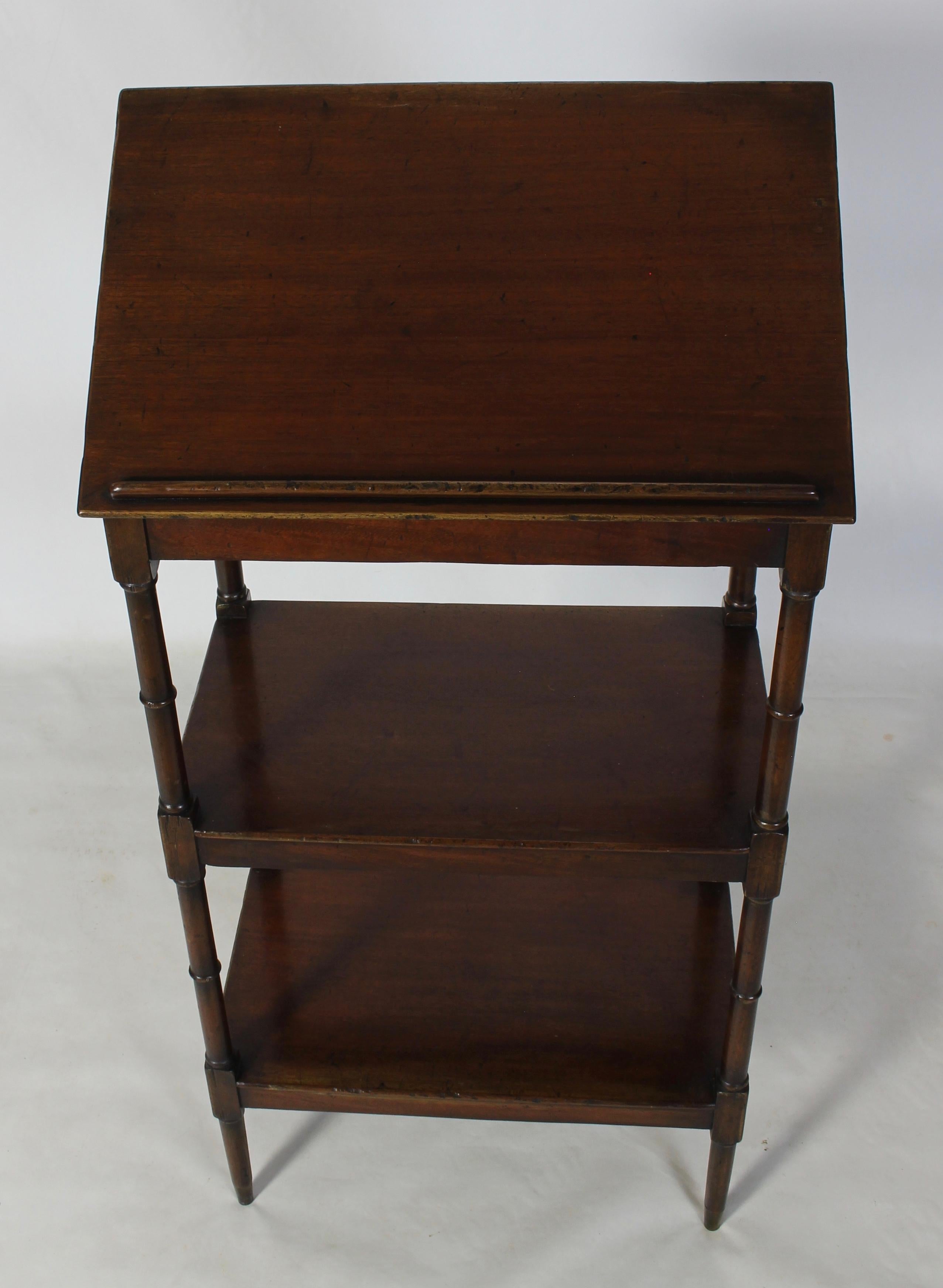 Regency Style Étagère Bookstand 3