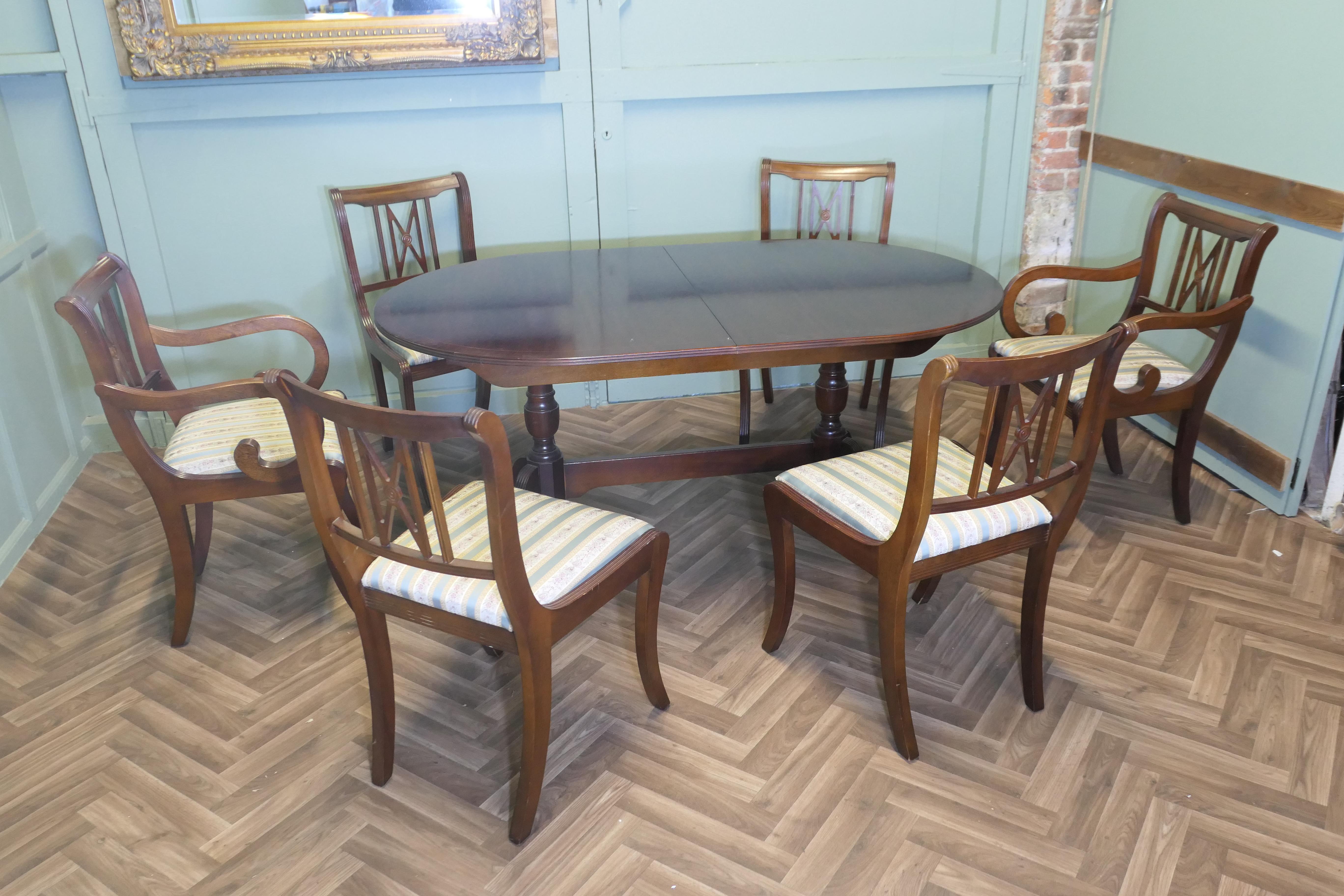 Regency Style Extending Dining Table and 6 Chairs For Sale 9