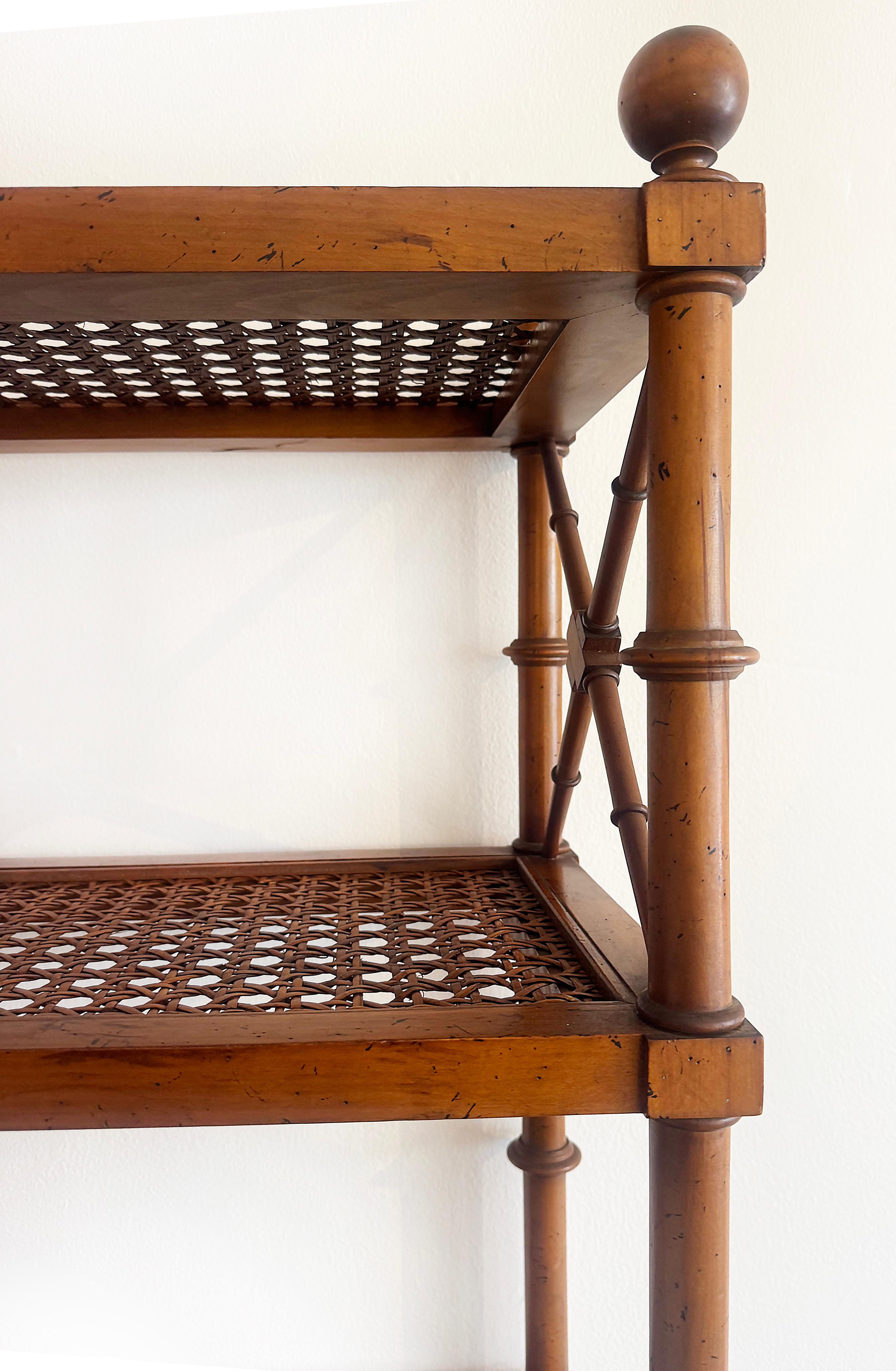 Regency Style Faux Bamboo, Cane Étagère Display Shelves en Bueno estado para la venta en Miami, FL