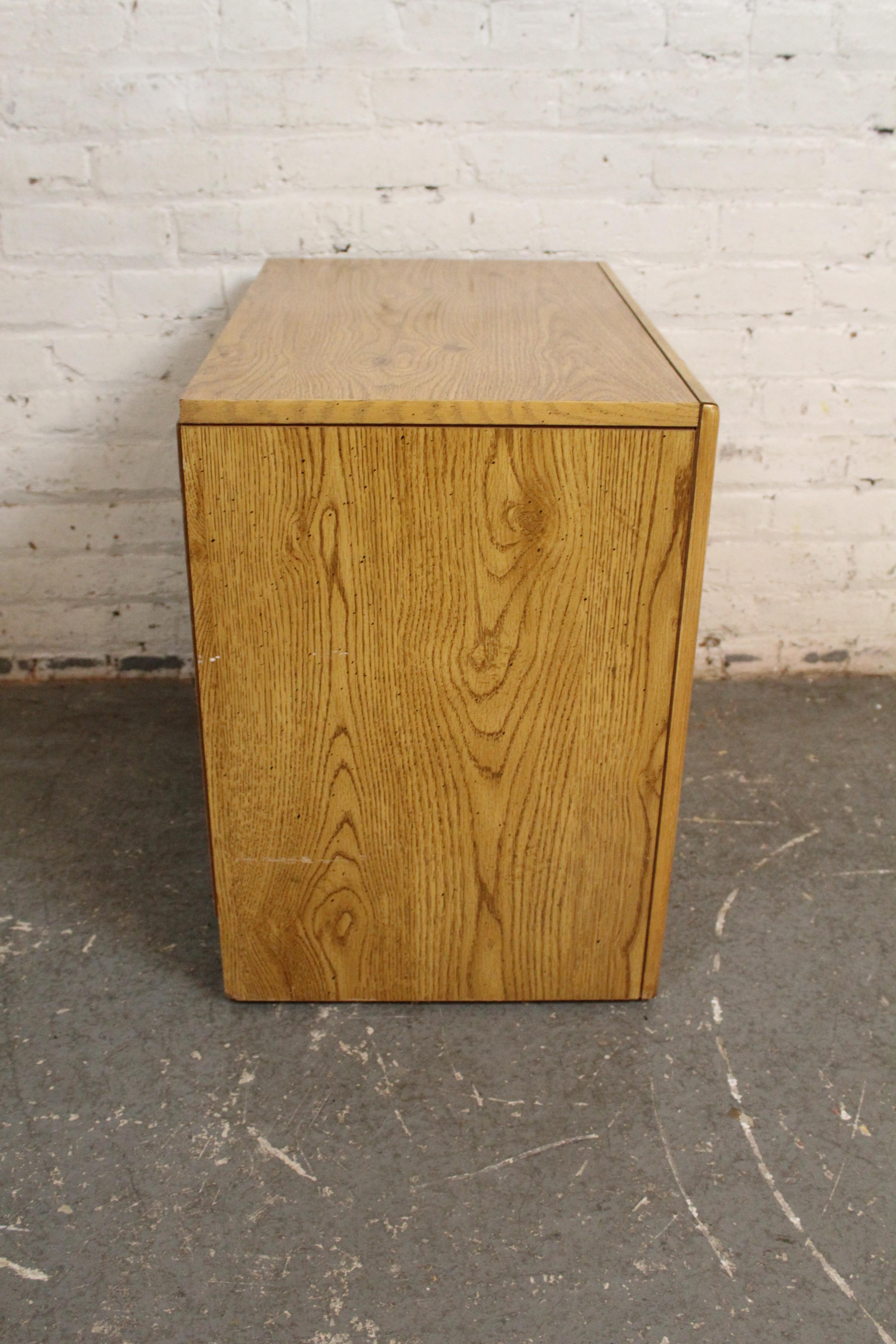 Regency Style Faux Bamboo End Table by Lea Furniture For Sale 9