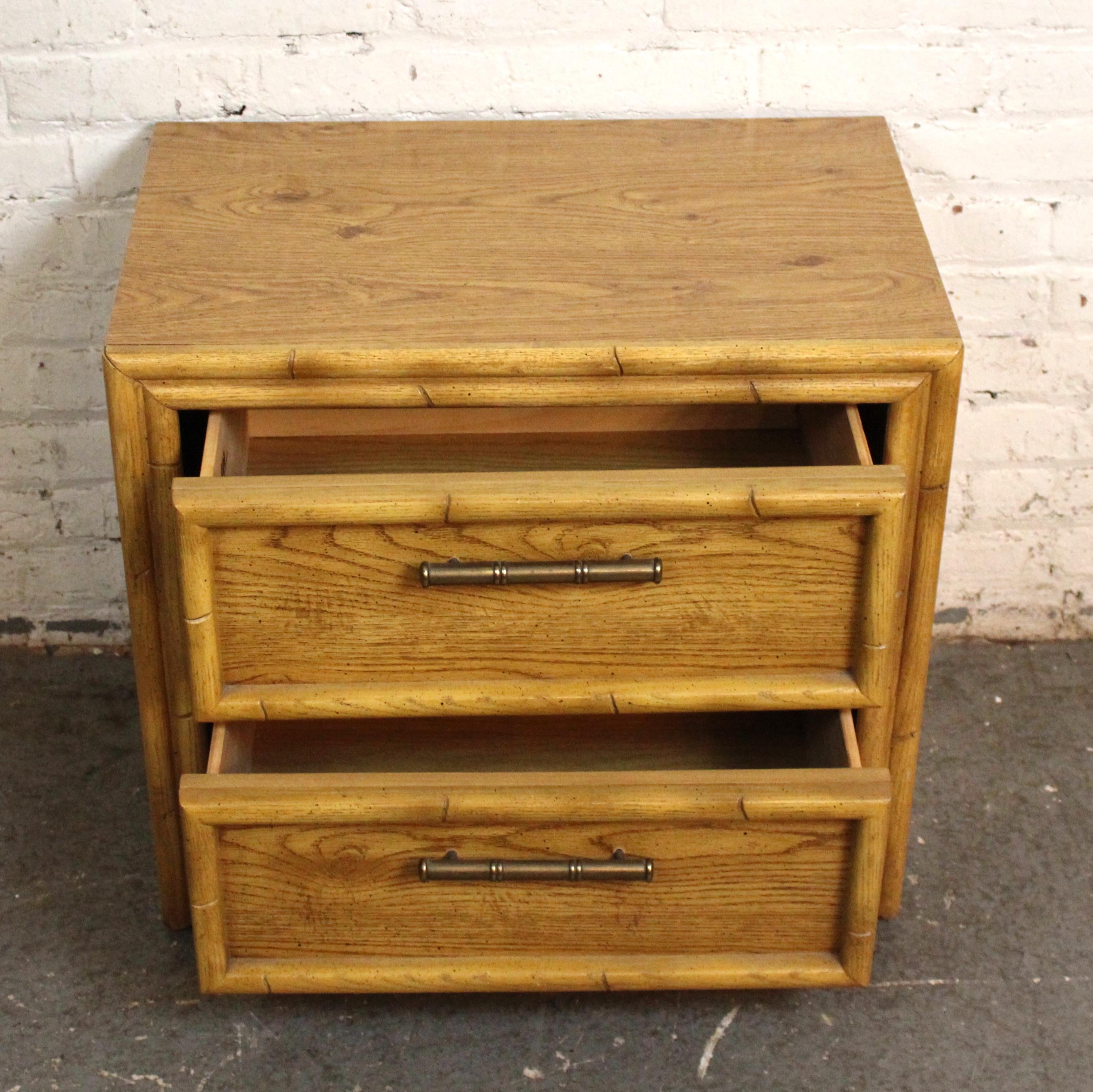 20th Century Regency Style Faux Bamboo End Table by Lea Furniture For Sale