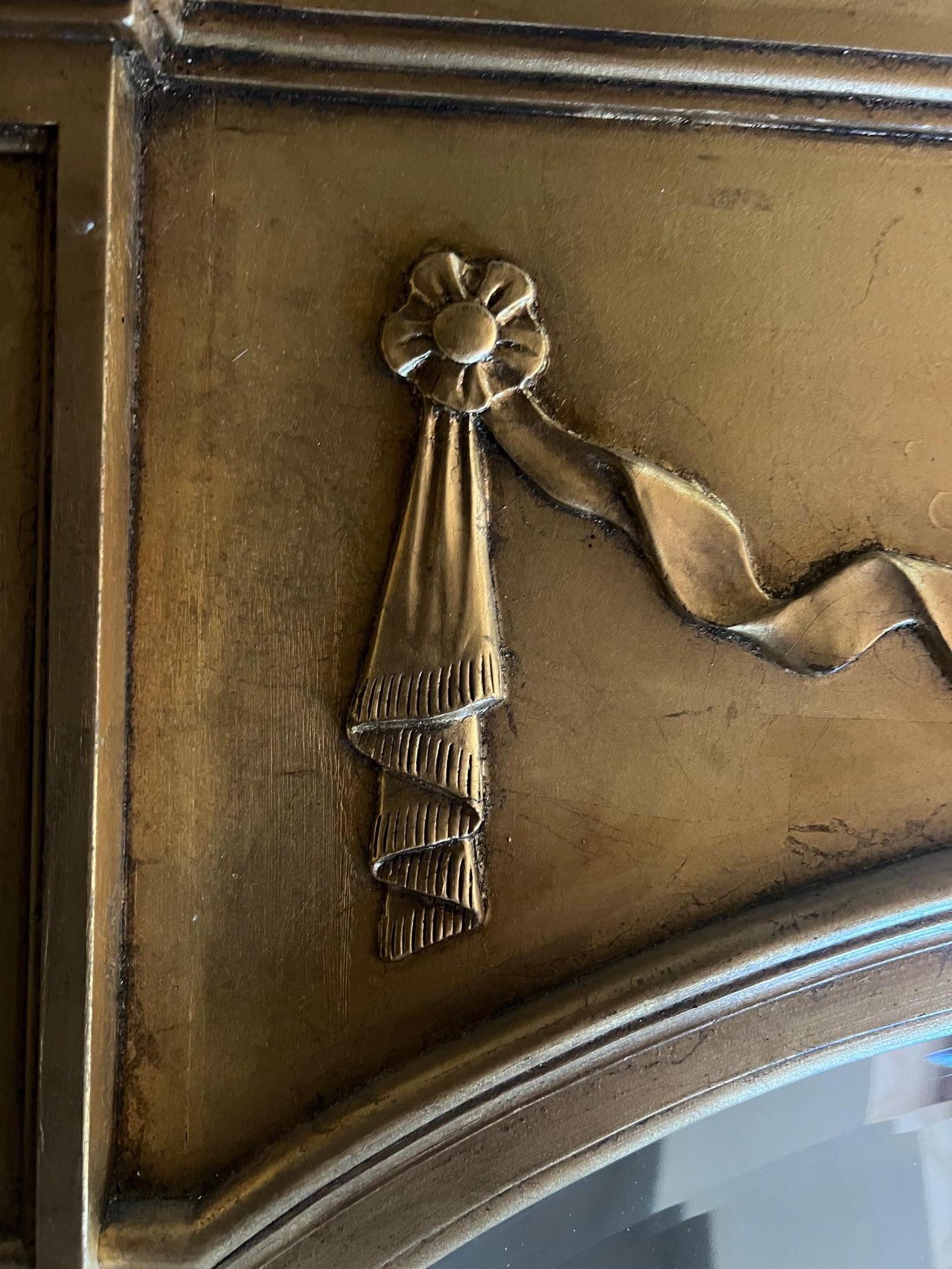 Américain Miroir en bois doré Trumeau de style Régence, c.I.C. en vente