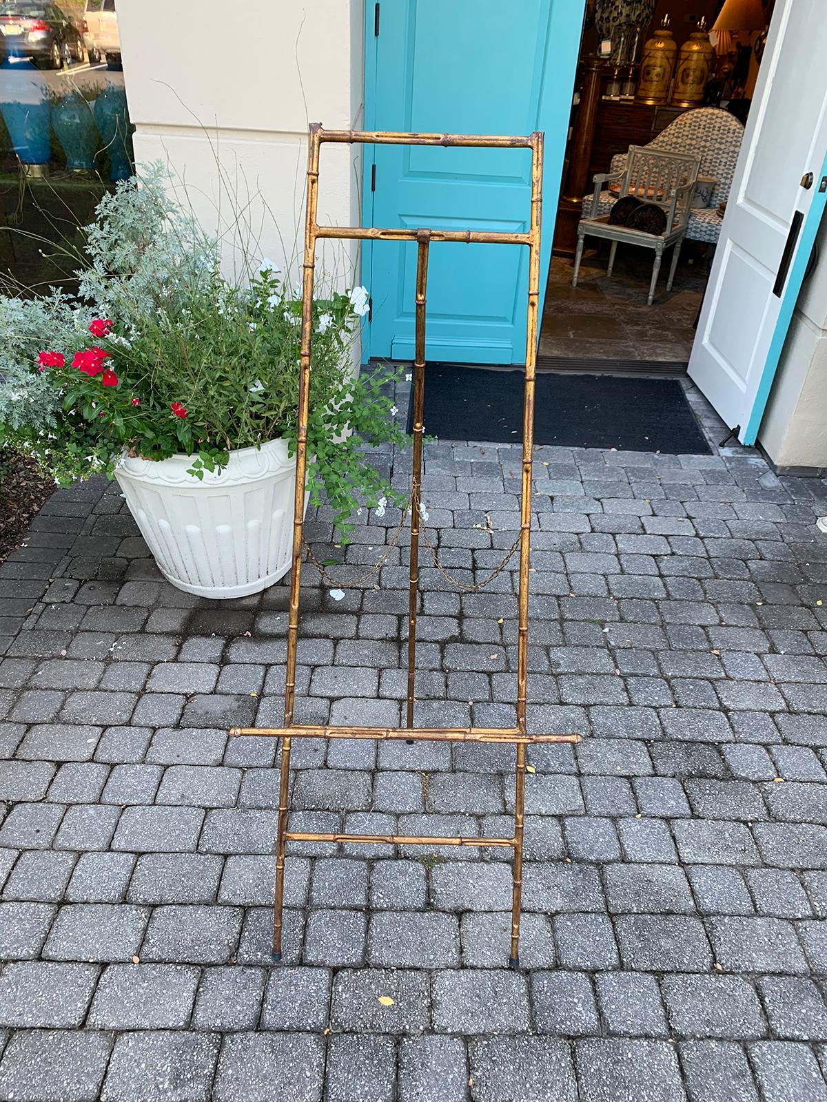 Mid-20th Century Regency Style Gilded Metal Faux Bamboo Easel, circa 1960s