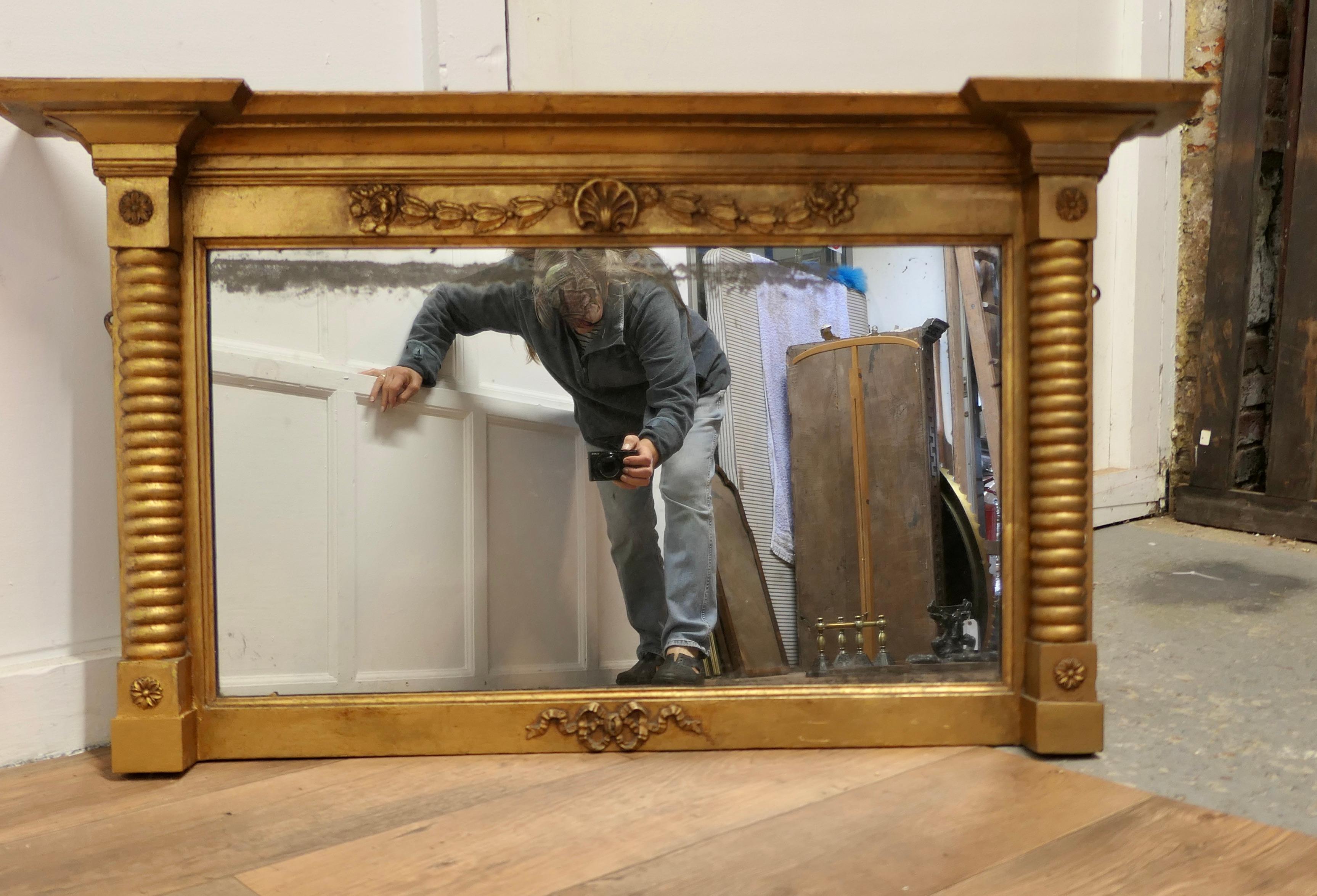 Regency Style Gilt Mirror or Over Mantle     In Good Condition For Sale In Chillerton, Isle of Wight