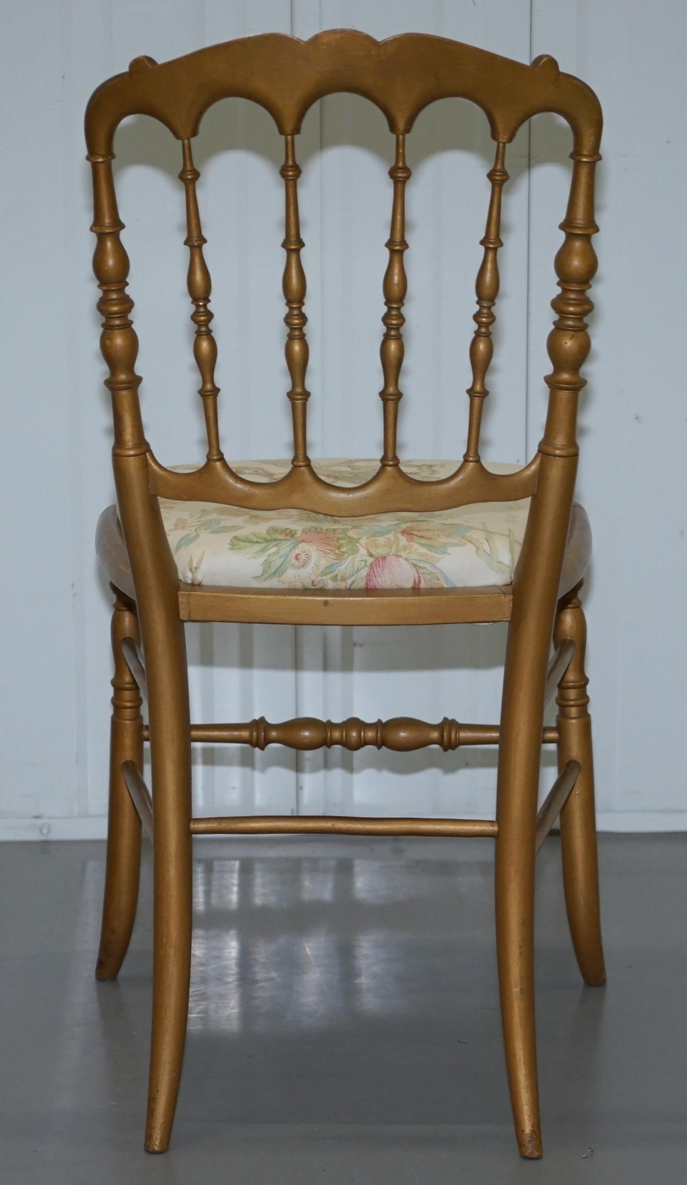 Regency Style Gold Giltwood Spindle Chair circa 1900 Ornate Bird Upholstery For Sale 6