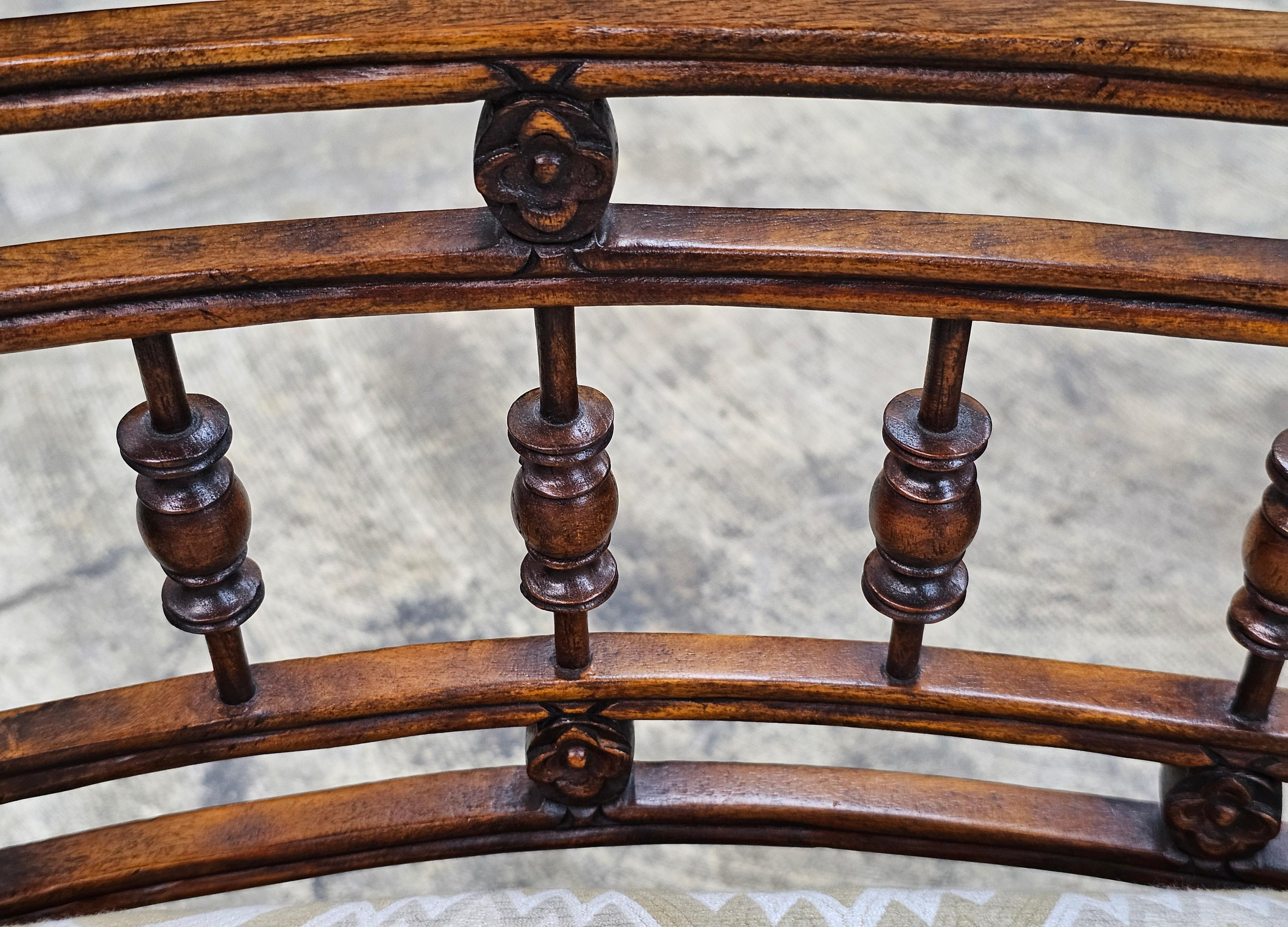 Banquette de style Régence en acajou et canne avec siège tapissé en vente 3