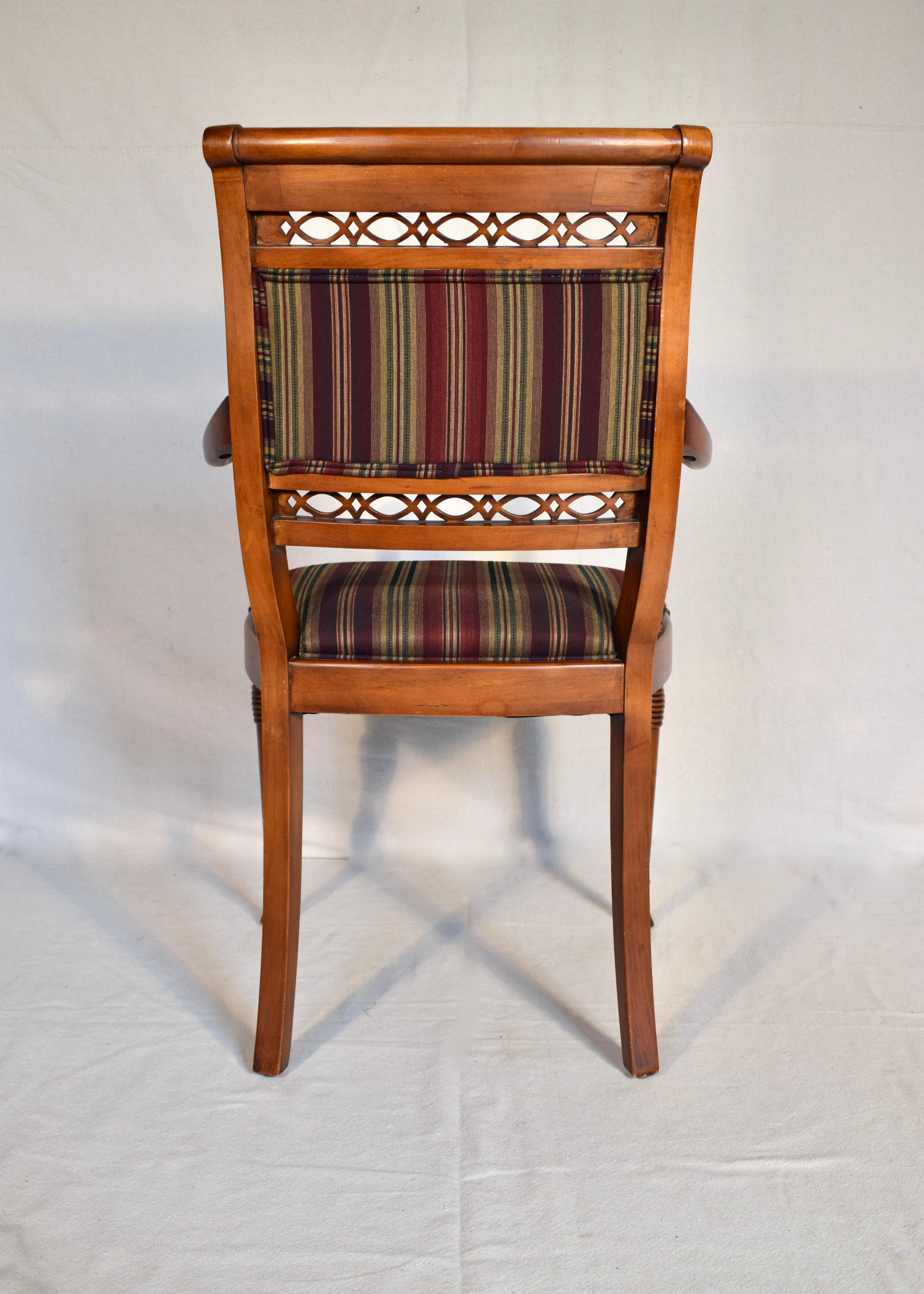 Mahagoni-Sessel im Regency-Stil, handgefertigt in Italien im Angebot 1