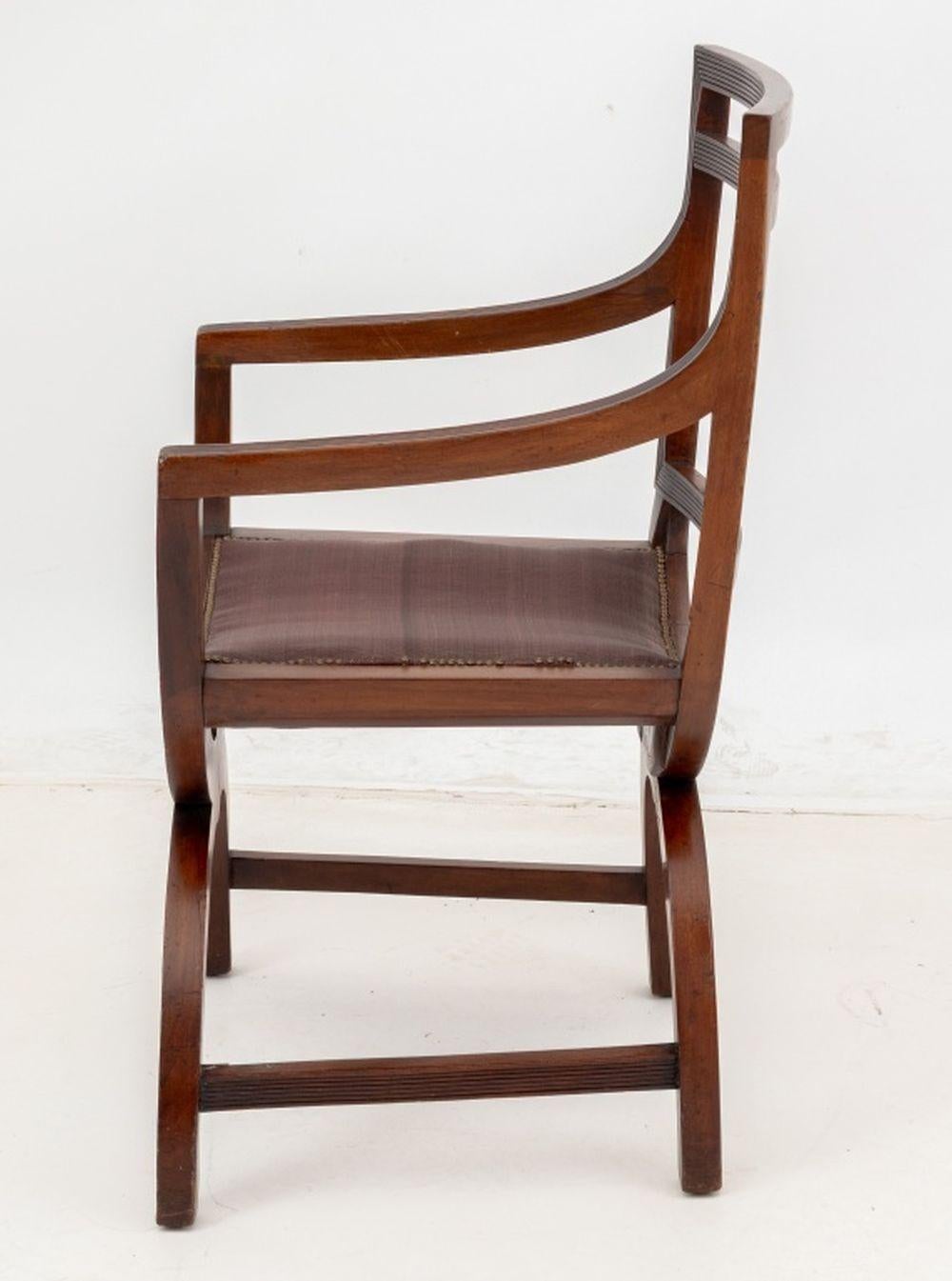 Regency Style Mahogany Armchair im Zustand „Gut“ im Angebot in Astoria, NY