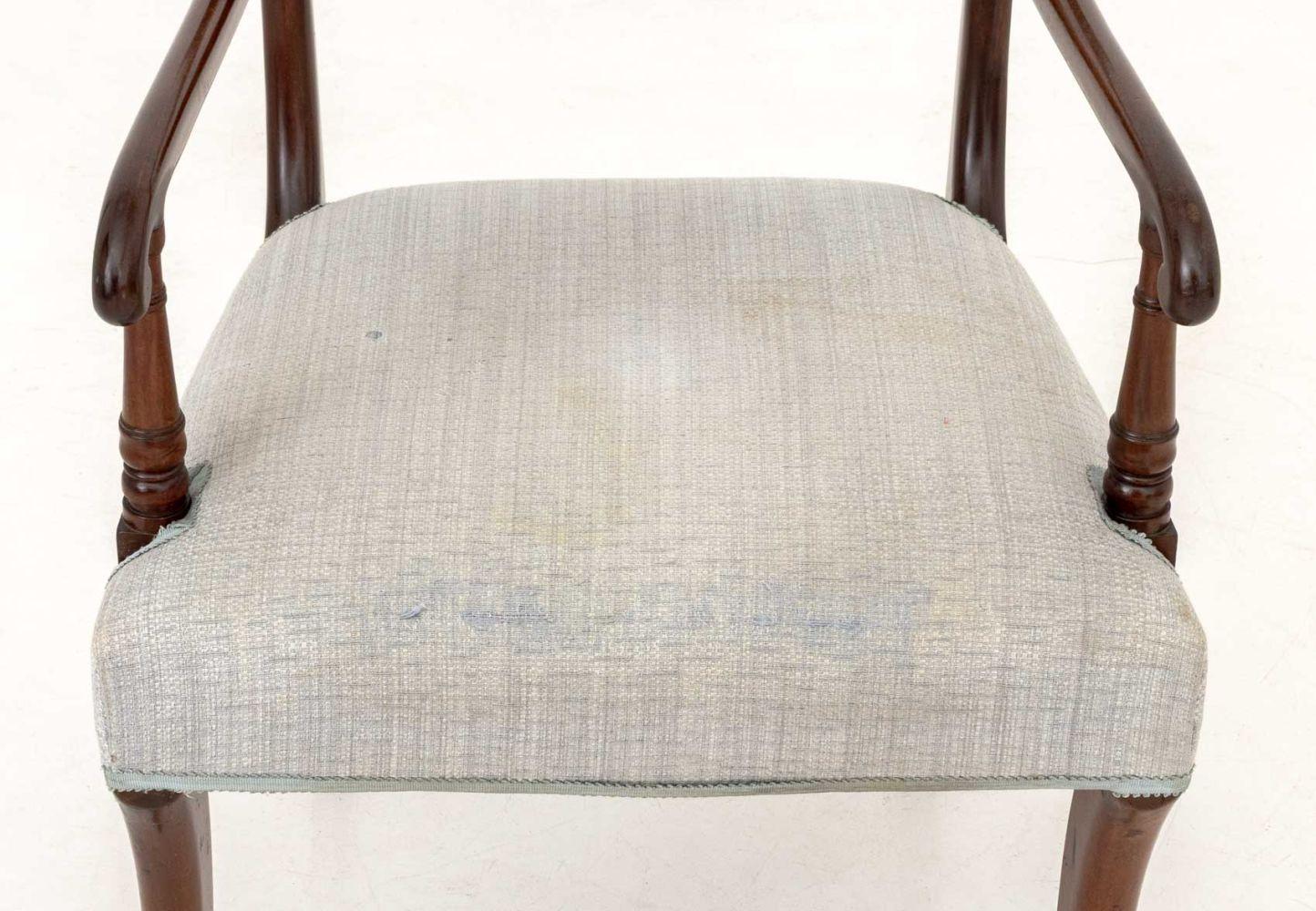 Regency Style Mahogany Armchair Transformado en venta