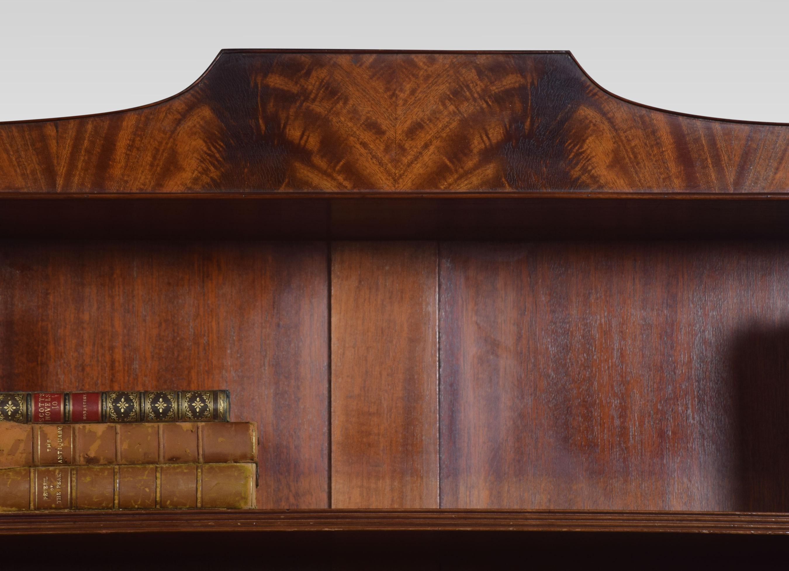 Regency Style Mahogany Bookcase In Good Condition In Cheshire, GB