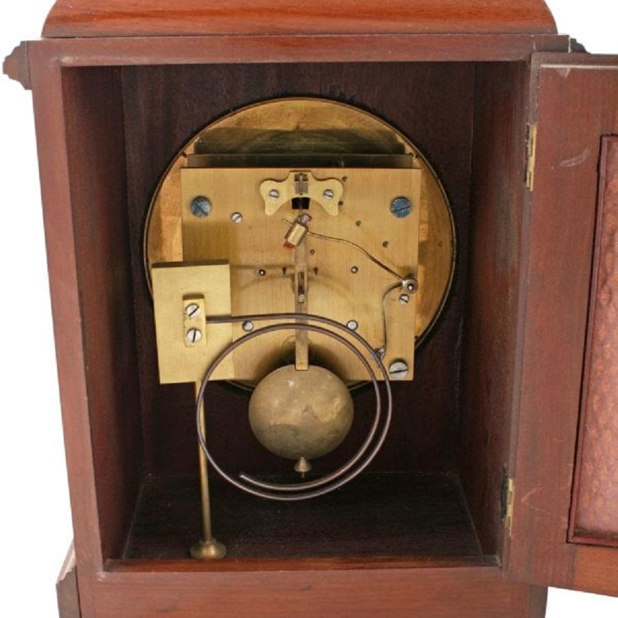 Regency Style Mahogany Bracket Clock, 20th Century In Good Condition For Sale In London, GB