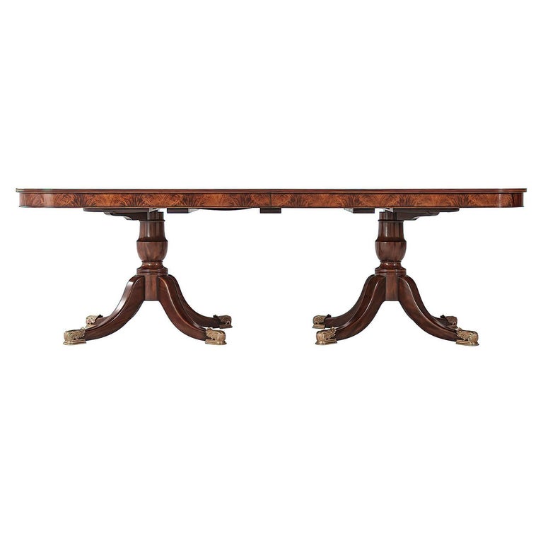 Regency Style Mahogany Dining Table In New Condition For Sale In Westwood, NJ
