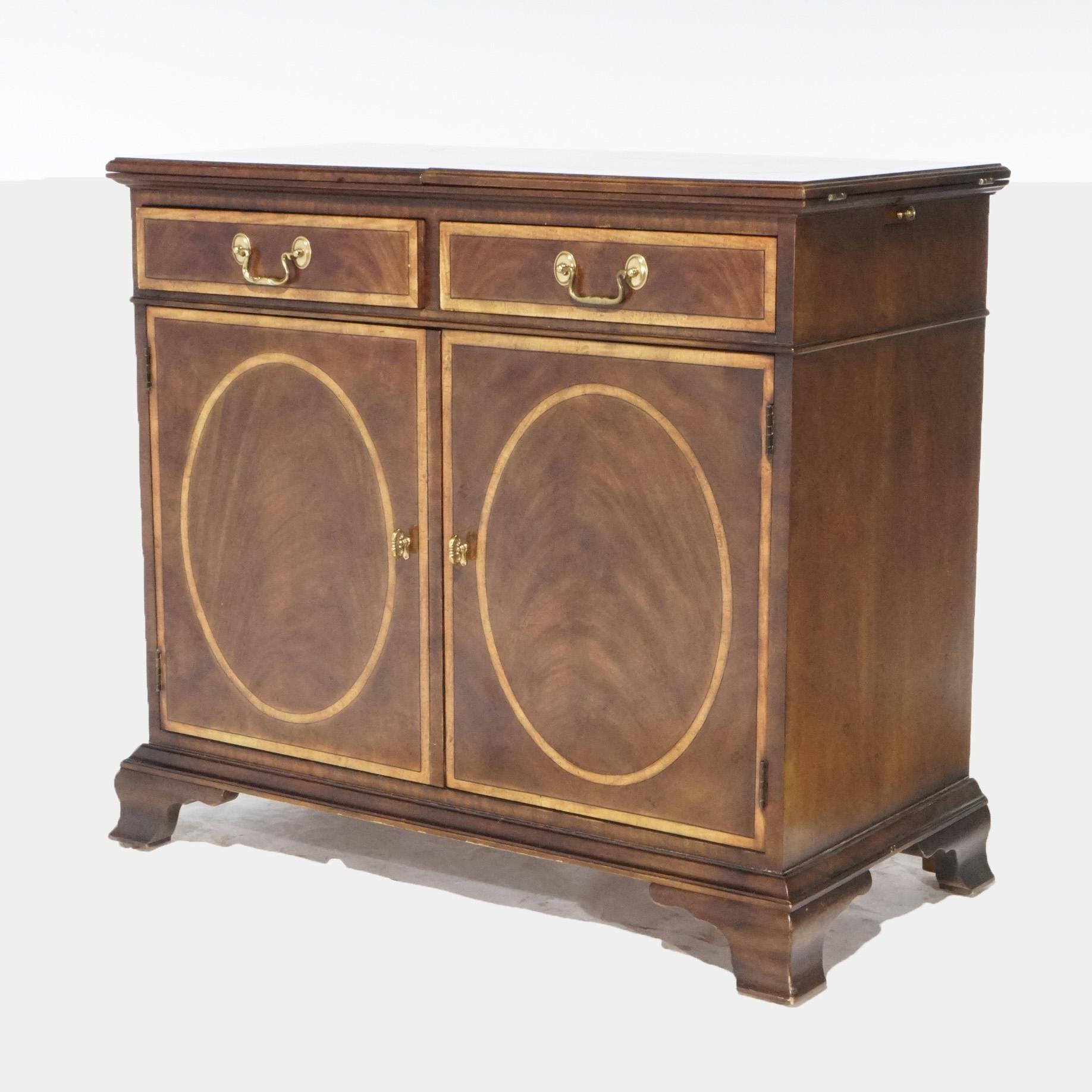 Regency Style Mahogany Inlaid & Banded Credenza Server by Henredon, 20th Century In Good Condition For Sale In Big Flats, NY