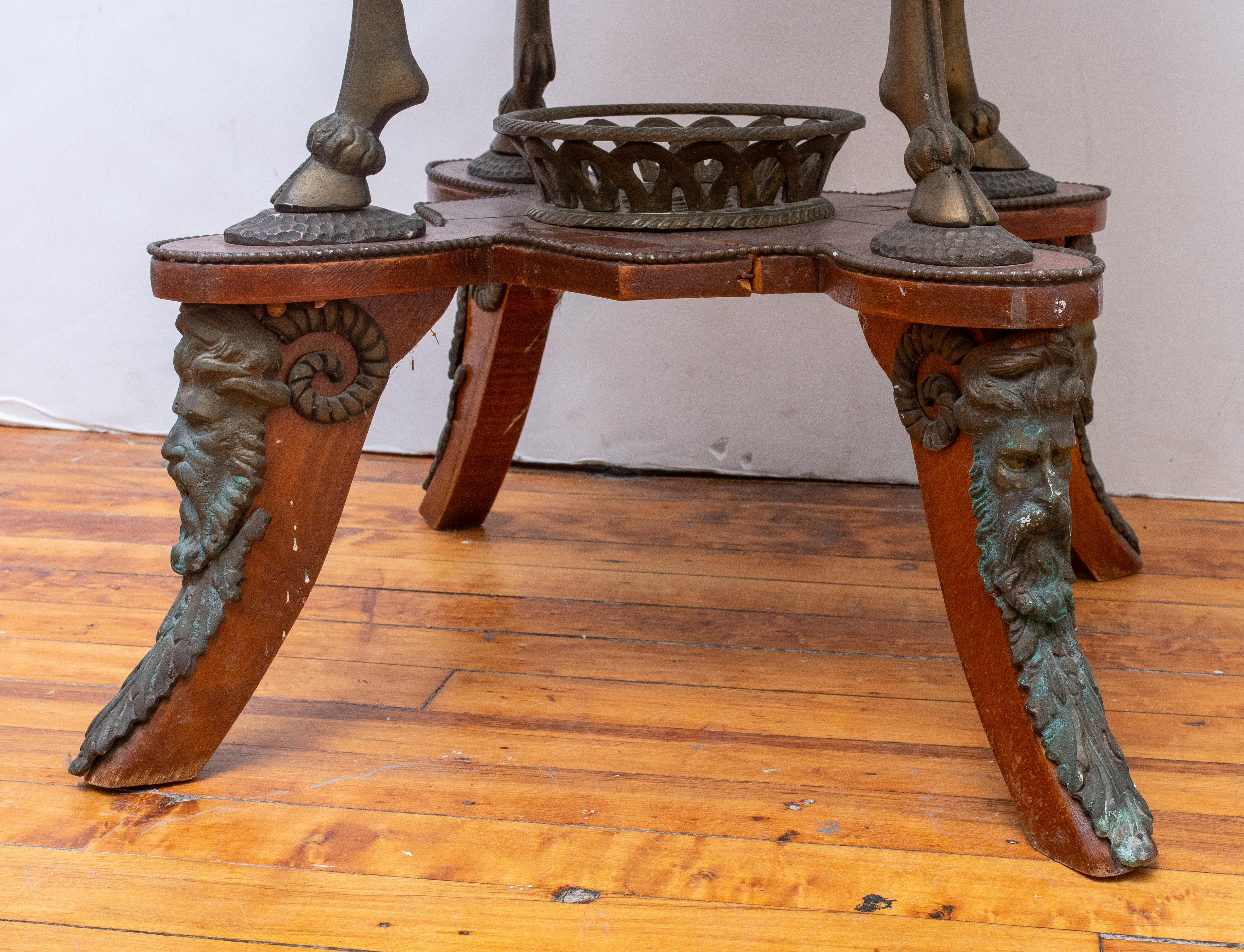 20th Century Italian Neoclassical Style Marble Top Center Table For Sale