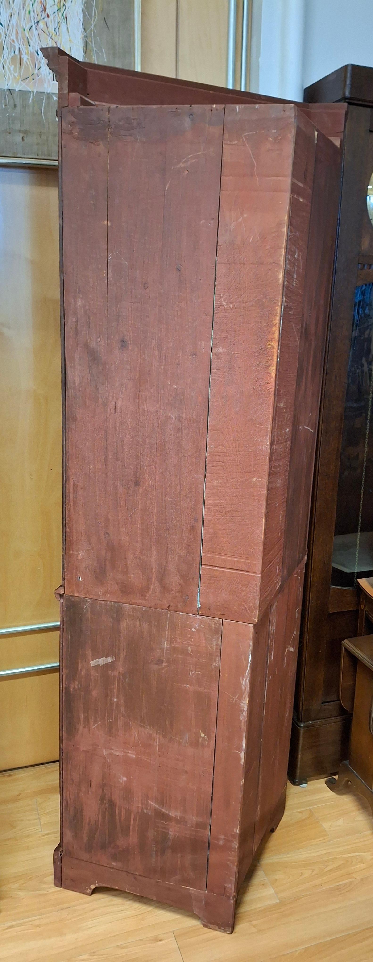 Regency Style Mahogany String Inlay Corner Cabinet For Sale 3