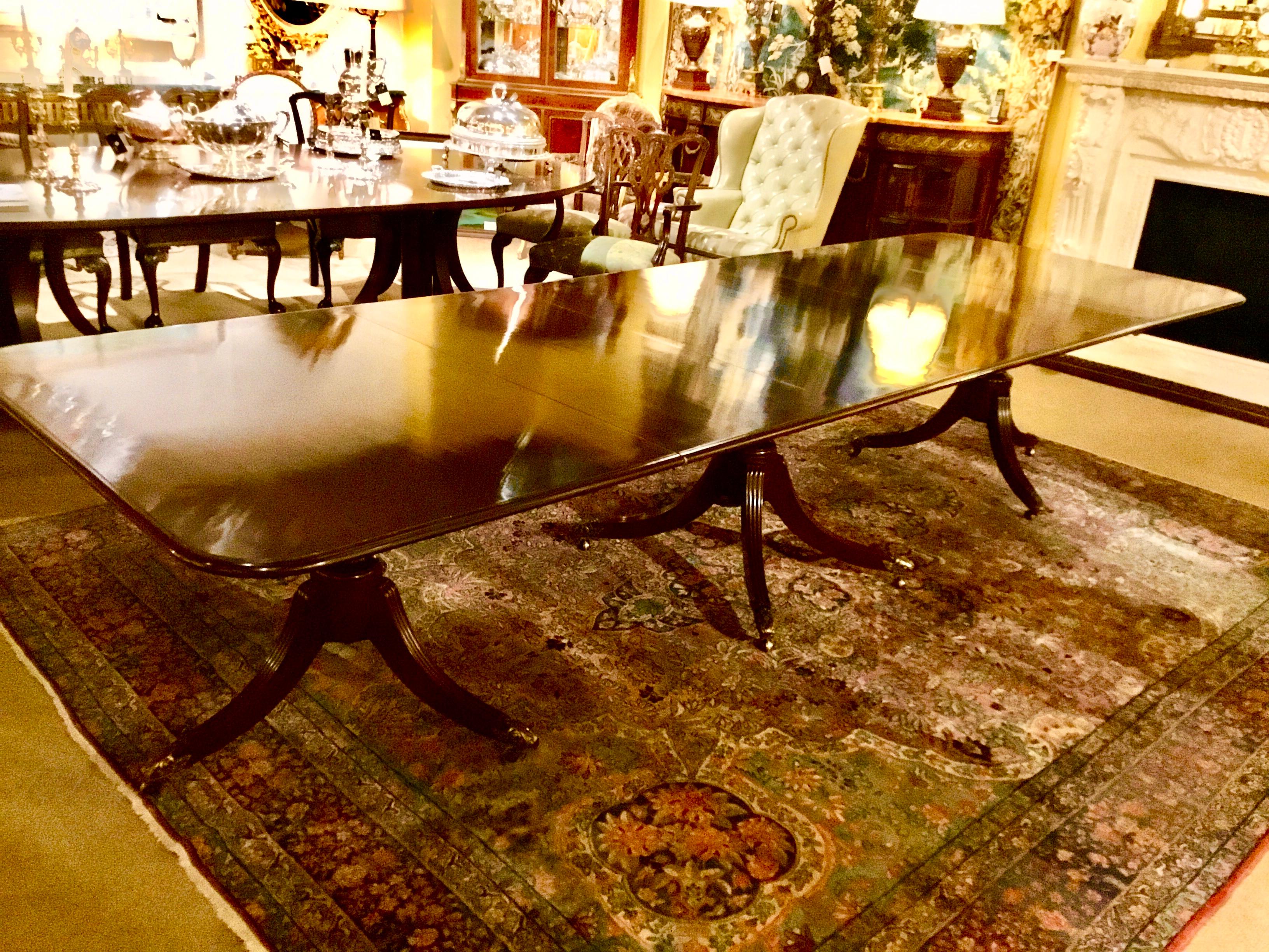 British Regency-Style Mahogany Triple Pedestal Banquet Table, circa 1920