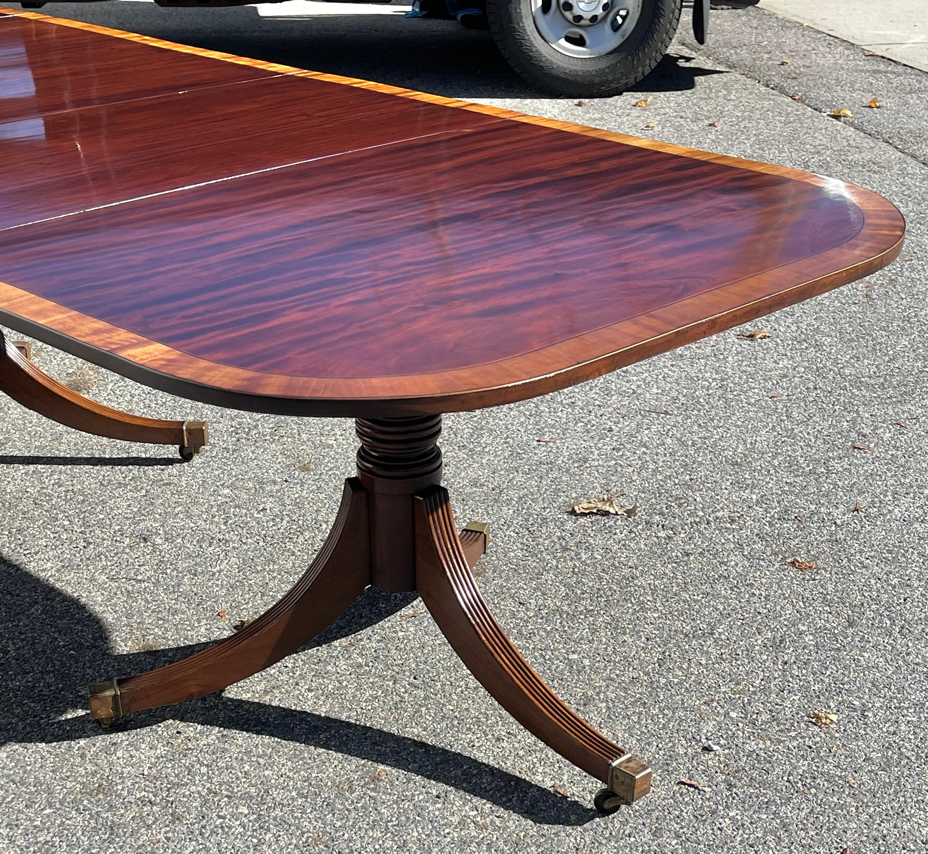 American Regency Style Mahogany Triple Pedestal Dining Table with Satinwood Banding