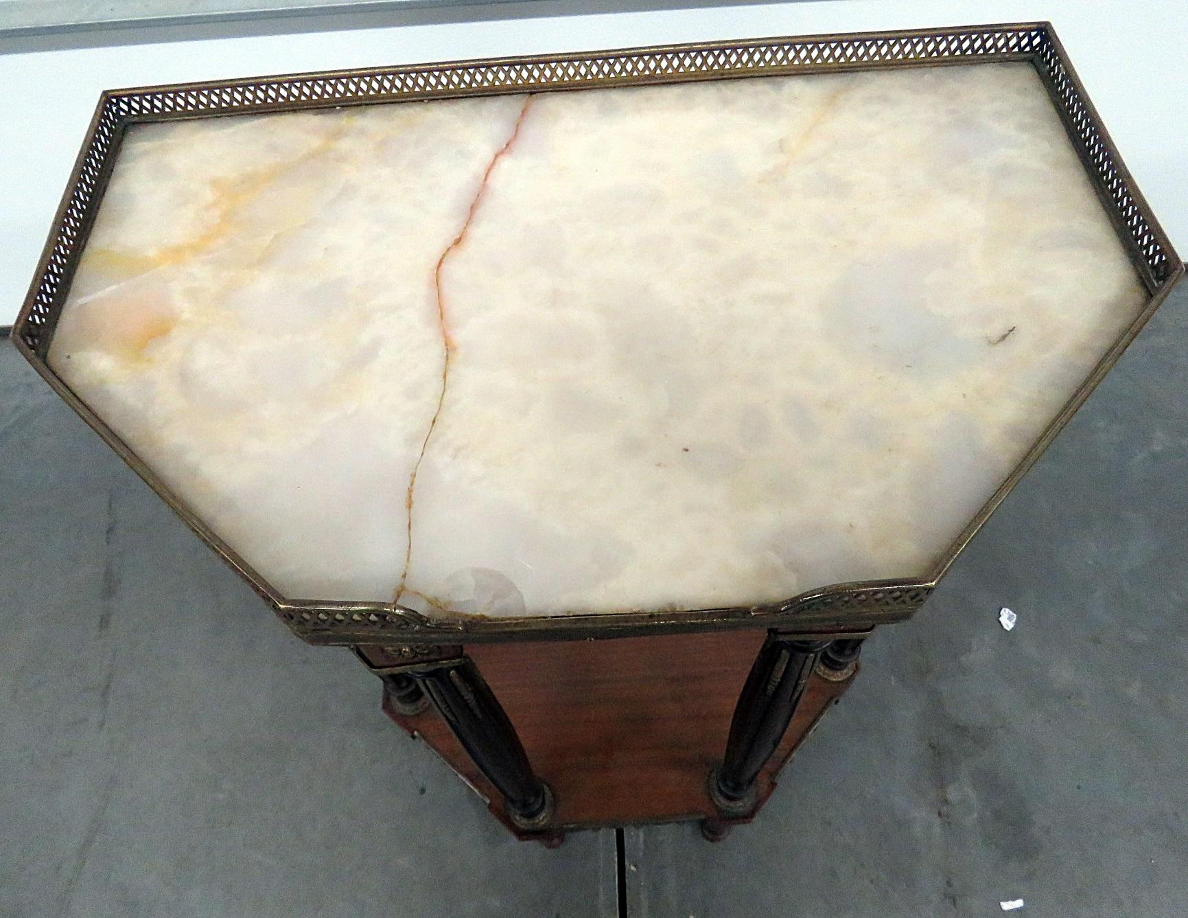 Regency Style Marble-Top Hall Table In Fair Condition In Swedesboro, NJ