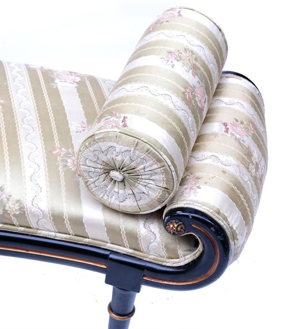 Regency Style Recamier Chaise In Fair Condition In Locust Valley, NY
